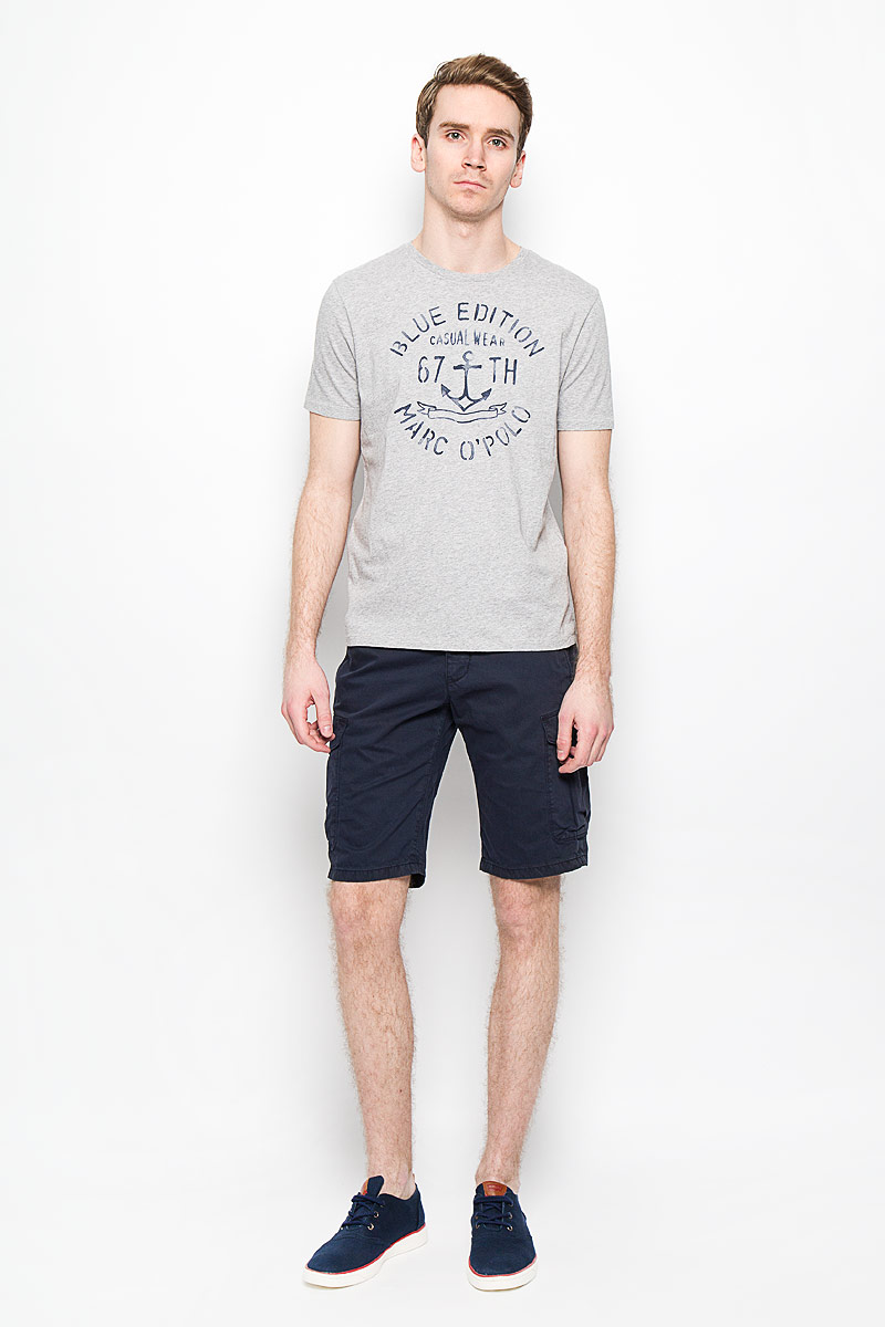 Шорты мужские Marc O`Polo, цвет: синий. 16215004. Размер 48 (50)16215004 Шорты мужские Marc O`Polo, цвет: синий. 16215004. Размер 48 (50)16215004Стильные мужские шорты Marc O`Polo высочайшего качества отлично подойдут на каждый день, прекрасно сидят.Модель прямого кроя и средней посадки, шорты изготовлены из высококачественного материала, не сковывают движения.Застегиваются шорты на пуговицу в поясе и ширинку на застежке-молнии, имеются шлевки для ремня. Спереди модель оформлена двумя втачными карманами с косыми срезами, сзади - двумя втачными карманами, которые закрываются клапанами на пуговицы. По бокам изделия размещены два накладных кармана с клапанами на пуговицах.Эти модные и в тоже время комфортные шорты послужат отличным дополнением к вашему гардеробу. В них вы всегда будете чувствовать себя уютно и комфортно.