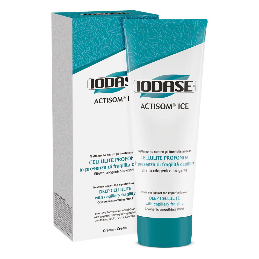 Iodase Крем для тела Actisom Ice Crema, 220 мл0374 Iodase Крем для тела Actisom Ice Crema, 220 мл0374Крио - косметическое лечение целлюлита 3-ей стадии даже в случаях повышенной капиллярной хрупкости. Сыворотка разработана для борьбы с проявлениями локализованной липодистрофии (целлюлит) на поздней стадии при повышенной капиллярной хрупкости. Благодаря изобретению косметических молекул-транспортеров ACTISOM действующие активные вещества легко впитываются в кожу, борются с проявлениями целлюлита в глубоких слоях кожи (в гиподерме - жировом слое). Эти системы небольших размеров имеют способность включать в себя, переносить и оставлять на глубине действующие активные вещества. Сыворотка IODASE ACTISOM ICE содержит компоненты, которые борются с целлюлитом 3-ей стадии у тех женщин, кому ПРОТИВОПОКАЗАНОьиспользовано разогревающих средств. Мгновенное охлаждающее и освежающее действие на кожу ног. Результат. Регулярное использование сыворотки Iodase Actisom ICE поможет избавиться от жировых отложений, развитого целлюлиа и вернет коже упругость и эластичность даже в случаях повышенной капиллярной хрупкости. Не содержит PEG и парабены. Криогенический эффект. Дерматологически протестировано.