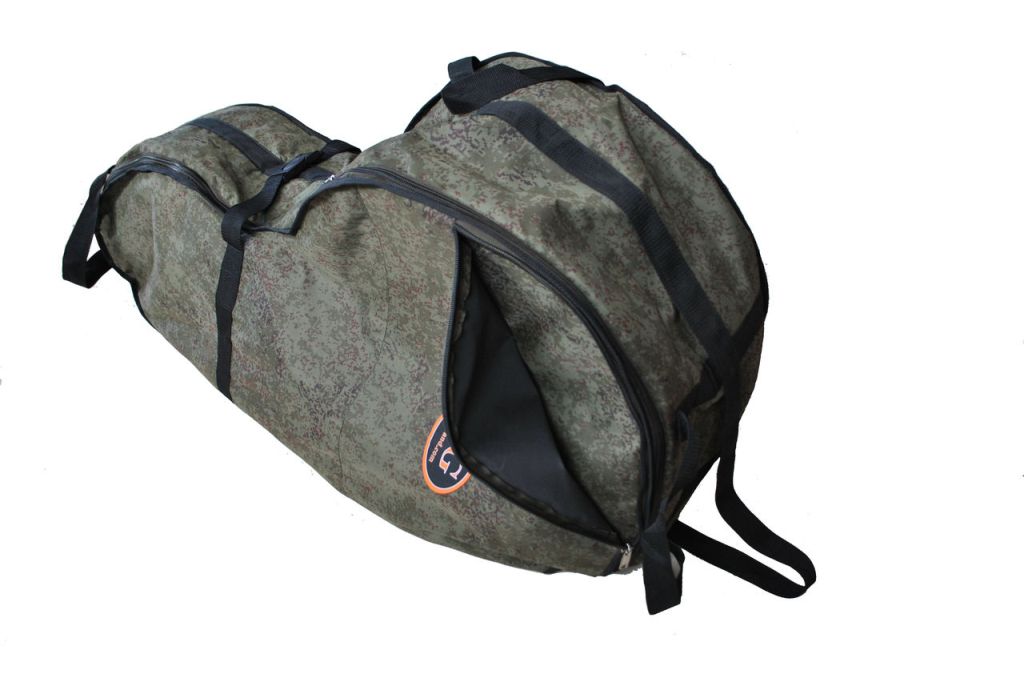 Сумка для лодочного мотора AG-brand 4 т, 6 л.с., цвет: черныйAG-Uni-OM-N4T6-4T/6hp-600 Сумка для лодочного мотора AG-brand 4 т, 6 л.с., цвет: черныйAG-Uni-OM-N4T6-4T/6hp-600Переноска и хранение лодочного мотора. Сумка изготовлена из ткани плотностью 600den с влагоотталкивающей пропиткой.С внутренней стороны сумка выполнена из ткани с пвх покрытием и имеет антиударные вставки толщиной 8мм из вспененного наполнителя.Сумка на прочной двухзамковой молнии и имеет карман для документации и мелких деталей. Есть ручки для переноски мотора в руках и на плече. Также на сумке предусмотренныдополнительные ручки и мотор могут нести одновременно два человека.