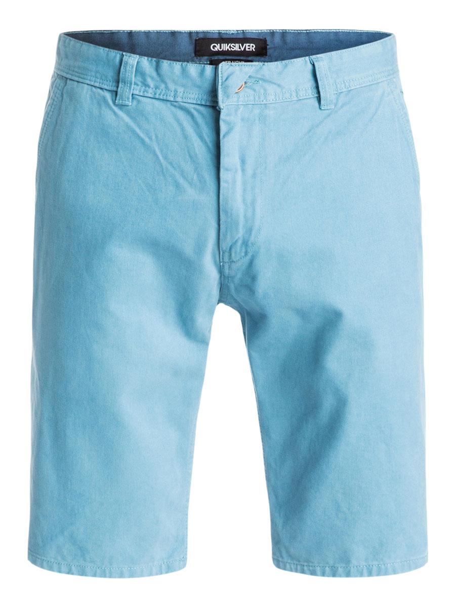 Бермуды мужские Quiksilver, цвет: голубой. EQYWS03163-BKT0. Размер 28 (44)EQYWS03163-BKT0 Бермуды мужские Quiksilver, цвет: голубой. EQYWS03163-BKT0. Размер 28 (44)EQYWS03163-BKT0Стильные мужские шорты Quiksilver выполнены из натурального хлопка. Модельпрямого покроя с ширинкой на застежке-молнии на талии застегивается напуговицу, имеются шлевки для ремня. Спереди шорты дополнены двумя втачнымикарманами с косыми краями, сзади имеются два прорезных кармана с клапанами на пуговицах.