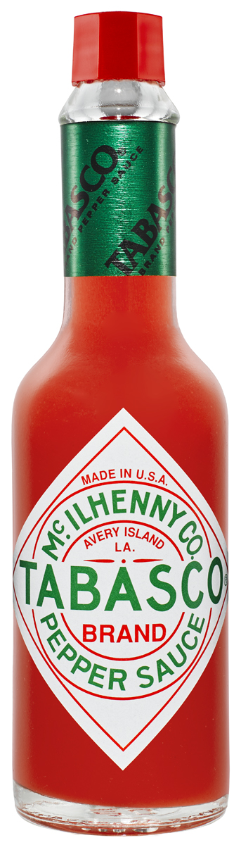 Tabasco Красный перечный соус, 60 мл6505 Tabasco Красный перечный соус, 60 мл6505Оригинальный красный перечный соус Tabasco родился в 1868 году на острове Эйвери Айленд,штат Луизиана, на юге США. Оригинальный рецепт соуса явился результатом многочисленныхэкспериментов Эдмунда Макаленни. Каждый год урожай ярко-красных перцев табаско собирают вручную, перец перерабатывают снебольшим количеством соли. Полученная масса, как изысканное вино, выдерживается 3 года вбочках из белого дуба, после чего перемешивается с натуральным уксусом высшего качества.Семена и кожица удаляются, и в результате получается соус неповторимого вкуса и аромата. Табаско - это высококонцентрированный соус. Небольшой бутылочки вам хватит надолго, дажепри ежедневном применении. Добавление всего лишь нескольких капель придаст живой вкусвашему блюду - от пиццы, супов, салатов, блюд из яиц, маринадов, коктейлей до главных блюд из мяса, птицы, рыбы, морепродуктов, а также гарниров к ним. Кроме того, соус табаско - это идеальная основа для приготовления других сложнокомпонентных соусов.