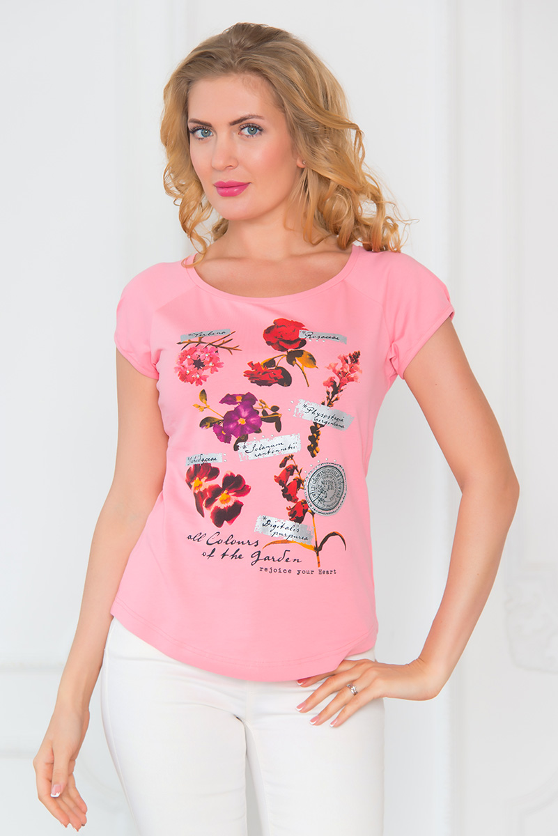 Футболка женская BeGood, цвет: розовый. SS16-BGUZ-537. Размер L (48)SS16-BGUZ-537 Футболка женская BeGood, цвет: розовый. SS16-BGUZ-537. Размер L (48)SS16-BGUZ-537Женская футболка BeGood выполнена из хлопка с добавлением эластана. Модель с круглым вырезом горловины и короткими рукавами-реглан. Футболка оформлена цветочным принтом и надписями на английском языке.