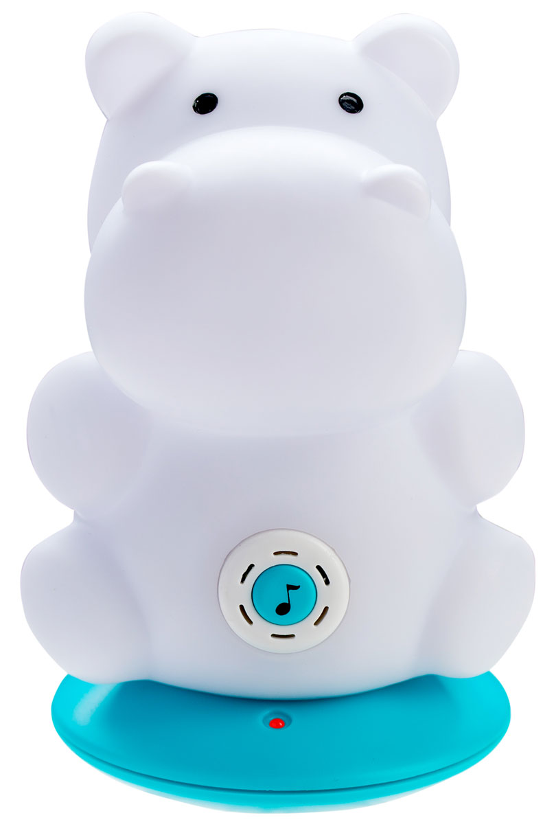 BabyOno Ночник с колыбельными Sleepy Hippo961/01 BabyOno Ночник с колыбельными Sleepy Hippo961/01Ночник с колыбельными BabyOno Sleepy Hippo был разработан с целью быстрого и спокойного засыпания вашего ребенкаНочник имеет 4 режима свечения, переключаемые с помощью кнопки в основании светильника: переменный (успокаивающий) свет, синий, зеленый, красный.Функция колыбельной активируется путем нажатия на кнопку с нотой на животе бегемотика. Каждое последующее нажатие переключает следующую колыбельную. Всего 5 колыбельных, каждая длительностью около минуты. Колыбельная повторяется 20 раз, после чего выключается. Светильник имеет функцию автоматического отключения - он самостоятельно выключится по истечении 30 минут работы. В комплект со светильником также входит база для зарядки встроенного аккумулятора светильника от электросети, блок питания, инструкция на русском языке.Игрушка работает от встроенного Li-Ion аккумулятора.