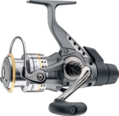 Катушка безынерционная Daiwa Procaster 2550 X, задн. фрикцион, 7+1 подш. 2354823548 Катушка безынерционная Daiwa Procaster 2550 X, задн. фрикцион, 7+1 подш. 2354823548Новая серия с системой быстрой регулировки фрикциона Fighting Drag System- 7подшипников + 1роликовый подшипник- Передаточное отношение 5,2:1- Фрикцион FIGHTING DRAG- Алюминиевая шпуля- 1 запасная алюминиевая шпуля стандартного размера + 1 запасная матчевая алюминиевая шпуля- Складывающаяся рукоятка- 2 варианта формы клавиш рукоятки (I-Shape & T-shape) на 2 подшипниках- Полая дужка AIRBAIL