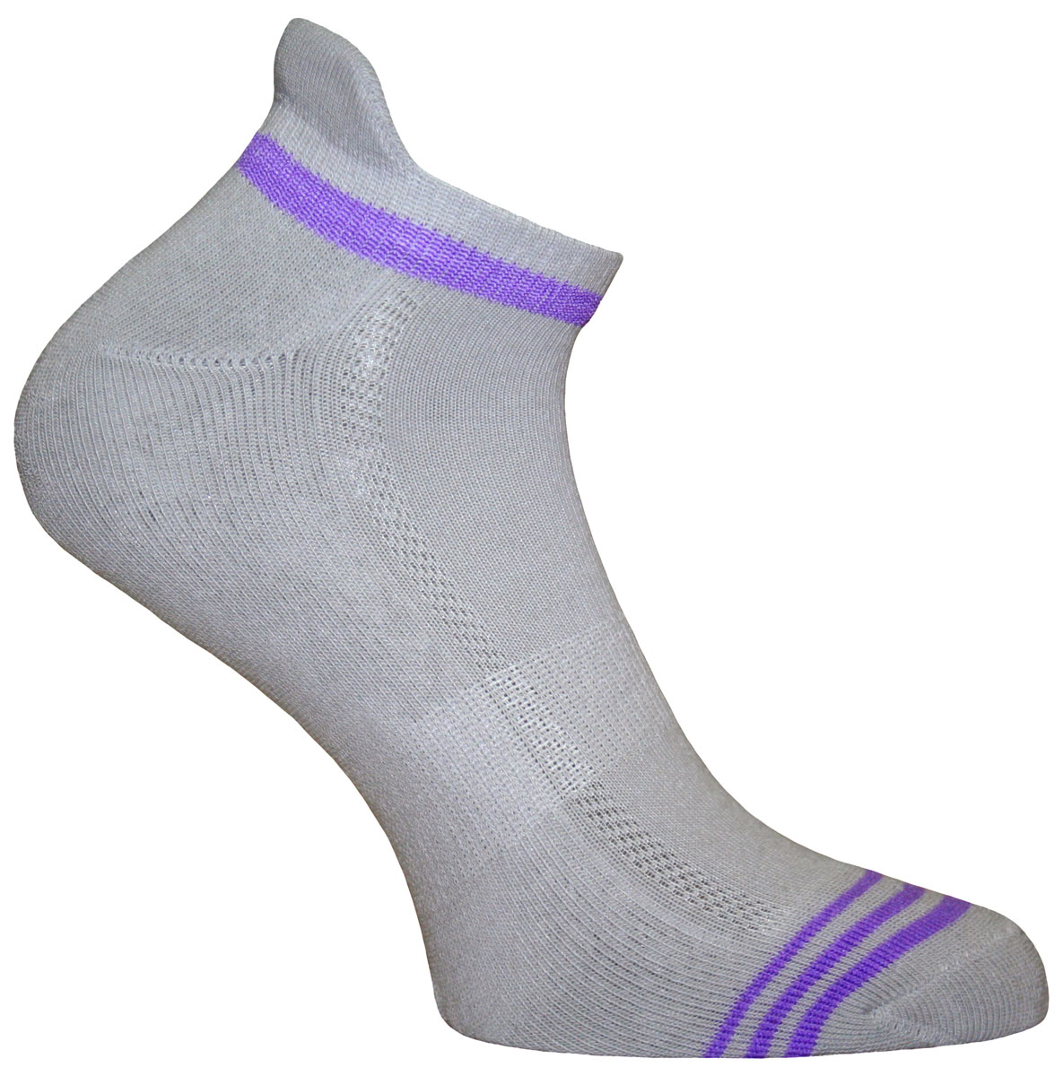 Носки женские Master Socks 4 Seasons, цвет: светло-серый. 55905. Размер 2555905 Носки женские Master Socks 4 Seasons, цвет: светло-серый. 55905. Размер 2555905Удобные носки Master Socks изготовлены из высококачественного комбинированного материала. Эластичная резинка плотно облегает ногу, не сдавливая ее, обеспечивая комфорт и удобство. Носки с коротким паголенком и оформлены полосками контрастного цвета.