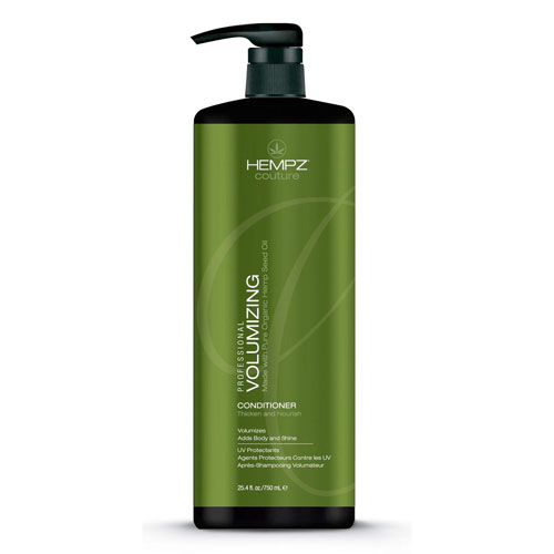 Hempz Кондиционер для объема Volumizing Conditioner 750 мл676280013599 Hempz Кондиционер для объема Volumizing Conditioner 750 мл676280013599Кондиционер Volumizing Conditioner специально разработан для укрепления ослабленных и тонких волос. Он глубоко и мягко питает волосы, придает им небывалый объем, а также защищает их от негативных внешних воздействий, включая температурные перепады и жесткое солнечное излучение.Кондиционер Volumizing Conditioner рекомендуется применять после шампуня для придания объёма Volumizing Shampoo.Состав активных компонентов: экстракт и масло конопляных семян, производная гуаровой смолы, гидролизированные соевые и пшеничные протеины, кукурузное, соевое и кунжутные масла, пшеничные аминокислоты, пантенол, глицерин. С ароматом пачули и пряных трав.
