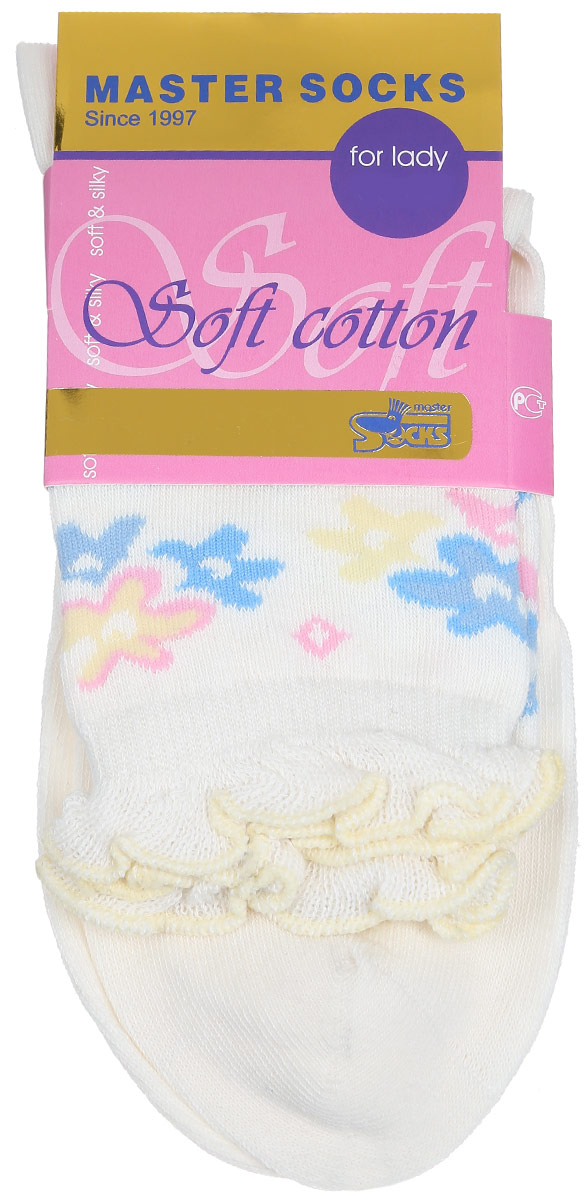 Носки женские Master Socks, цвет: белый. 85008. Размер 2385008 Носки женские Master Socks, цвет: белый. 85008. Размер 2385008Удобные носки Master Socks, изготовленные из высококачественного комбинированного материала, очень мягкие и приятные на ощупь, позволяют коже дышать.Эластичная резинка плотно облегает ногу, не сдавливая ее, обеспечивая комфорт и удобство. Модель с стандартным паголенком оформлена оригинальным принтом, манжета изделия дополнена рюшами.Удобные и комфортные носки великолепно подойдут к любой вашей обуви.