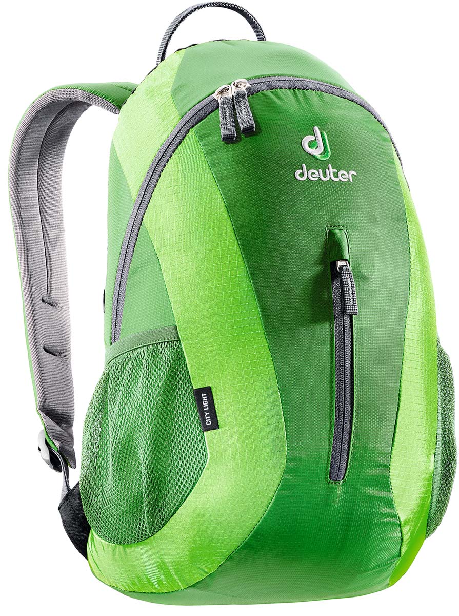 Рюкзак спортивный Deuter Daypacks City Light, цвет: изумрудный, зеленый, 16 л80154_2215 Рюкзак спортивный Deuter Daypacks City Light, цвет: изумрудный, зеленый, 16 л80154_2215Сверхпрочный, хорошо организованный рюкзак разработан специально для людей, которые регулярно ездят в школу, университет или в офис. Для любитель быстрой езды, рюкзак для велосипеда снабжен набедренным поясом для плотного прилегания к спине.Особенности Deuter City Light: система подвески Airstripesанатомические мягкие плечевые лямкиудобный доступ в основное отделение с помощью двусторонней u-образной молниивнутренний карман для документовпередний карман на молниибоковые сетчатые карманыотражатель 3M.