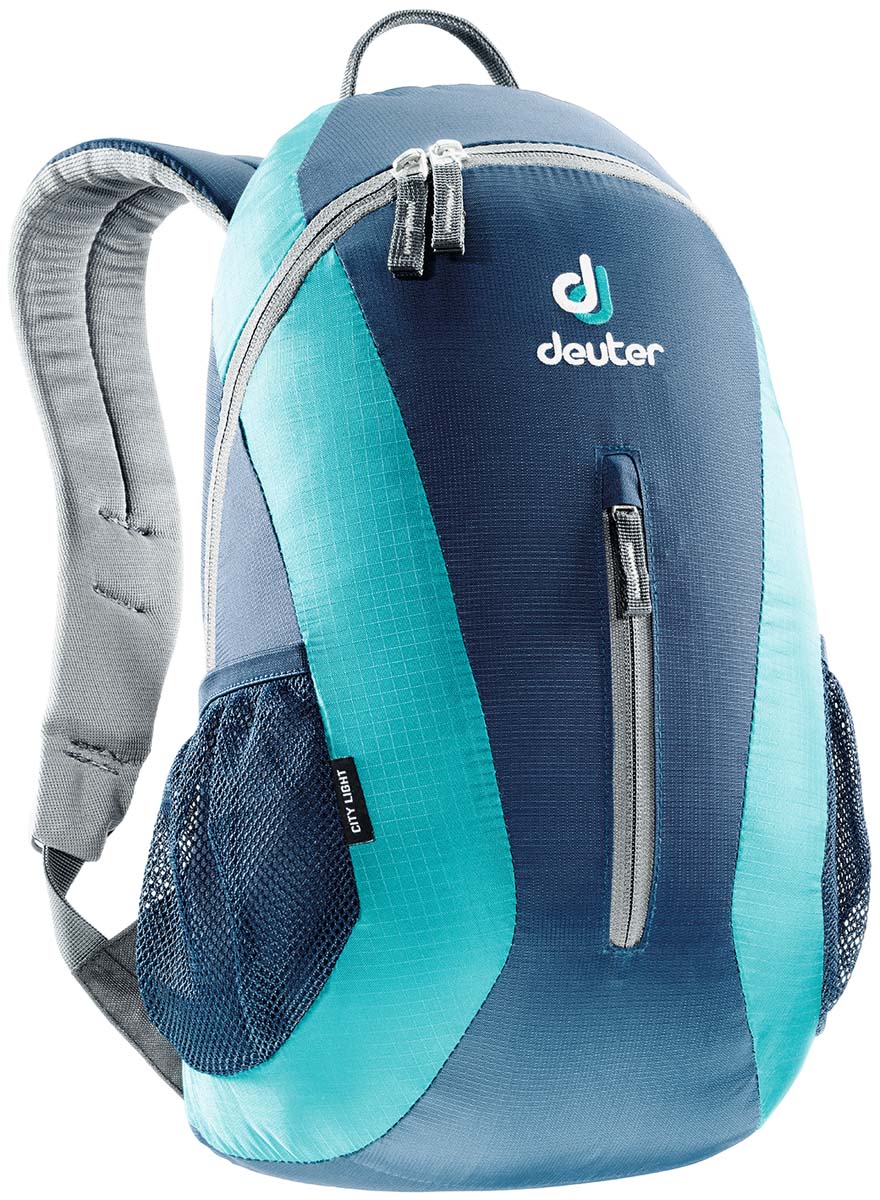 Рюкзак спортивный Deuter City Light, цвет: темно-синий, светло-синий, 16 л80154_3351 Рюкзак спортивный Deuter City Light, цвет: темно-синий, светло-синий, 16 л80154_3351Deuter City Light - это небольшой, легкий рюкзак, всегда готовый для активного перемещения по городу.Особенности Deuter City Light: система подвески Airstripesанатомические мягкие плечевые лямкиудобный доступ в основное отделение с помощью двусторонней u-образной молниивнутренний карман для документовпередний карман на молниибоковые сетчатые карманыотражатель 3M.