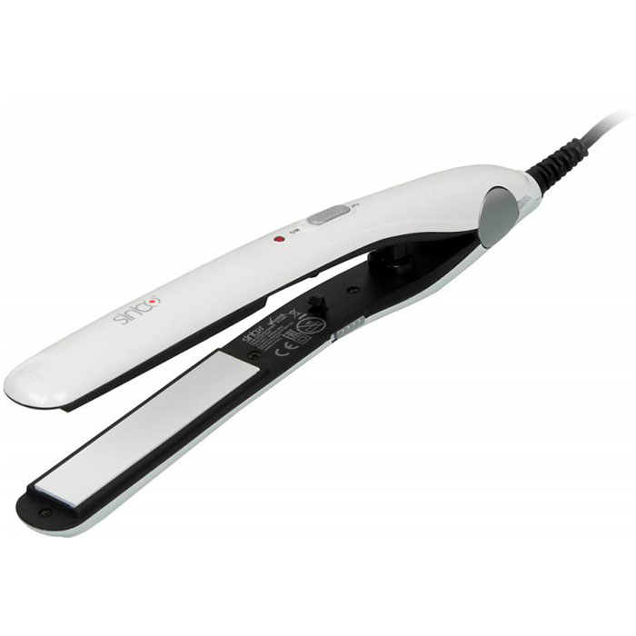 Sinbo SHD 7049 выпрямитель для волосSHD 7049 Sinbo SHD 7049 выпрямитель для волосSHD 7049Выпрямитель для волос Sinbo SHD 7049 - настоящий спринтер мира причесок. Мощность в 25 Вт позволяет ему очень быстро нагреваться до температуры в 180 градусов. А значит, вы можете приступить к созданию нужной прически буквально через минуту после включения выпрямителя. Важно, что прибор работает не только быстро, но и деликатно. Керамические пластины очень бережно относятся к волосам.