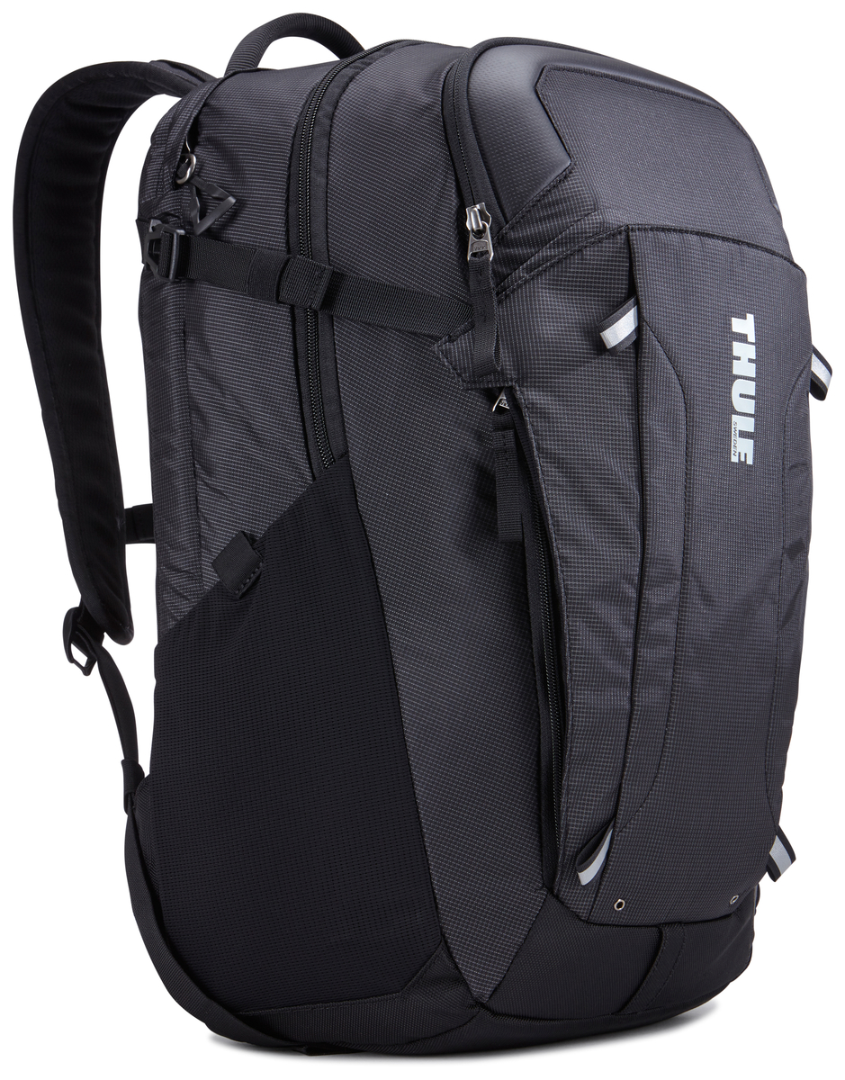 Рюкзак Thule EnRoute Blur 2, цвет: черный, 24 л3202889 Рюкзак Thule EnRoute Blur 2, цвет: черный, 24 л3202889Рюкзак объемом 24 л создан для удобного хранения вещей и быстрого доступа к ним. Отличается использованием конструкции SafeEdge для защиты ноутбука.Вмещает MacBook Pro® с диагональю экрана 15 или ноутбук с диагональю экрана 15,6 и дополнительно планшет.Отделение для ноутбука с конструкцией SafeEdge и дополнительный чехол для планшета с мягкой подкладкой.В ударопрочном отделении SafeZone для солнечных очков и хрупких вещей есть специальный карман для телефона.Карман с регулируемым размером обеспечивает быстрый доступ к хранящимся в нем вещам.В отделении для ноутбука также можно хранить питьевую систему (в комплект не входит).Большое основное отделение позволяет хранить ваше снаряжение отдельно от электроники.Карман за передним клапаном для быстрого и удобного доступа.Потайные крепления со светоотражающими деталями.Панель-органайзер обеспечит надежное хранение и быстрый поиск мелких предметов.Выемки для вентиляции на задней стороне обеспечивают циркуляцию воздуха.