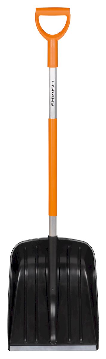 Лопата для уборки снега Fiskars Light, облегченная, ширина 35 см141001 Лопата для уборки снега Fiskars Light, облегченная, ширина 35 см141001Облегченная лопата для уборки снега Fiskars Light очень удобна для расчистки придомовой территории от сугробов. Особая форма ковша с заостренной кромкой способствует быстрой и эффективной уборке льда и снега. Ребра жесткости препятствуют налипанию снега в процессе работы. Рукоятка изготовлена из алюминия, рабочая часть - из пластика.Ширина: 35 см.Общая длина: 131 см.