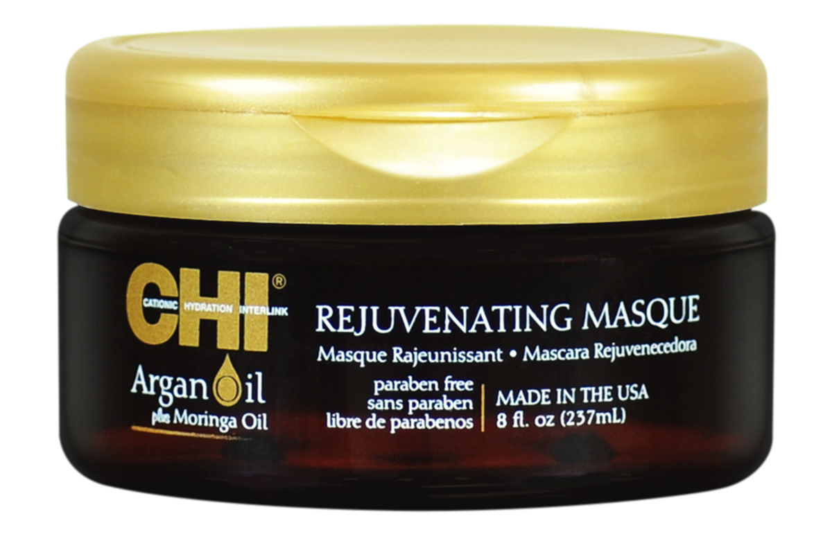 CHI Омолаживающая маска Argan Oil, 200млCHIAOM8 CHI Омолаживающая маска Argan Oil, 200млCHIAOM8Омолаживающая маска CHI Argan Oil глубоко питает и наполняет волосы необходимыми витаминами и антиоксидантами, которые восполняют баланс влаги, восстанавливают блеск и разглаживают волосы. Рекомендуется к использованию по мере необходимости. Маска CHI Argan Oil придает волосам здоровый вид, блеск и сияние. Обеспечивает питание поврежденных волос.