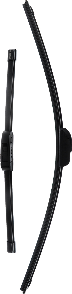 Щетка стеклоочистителя Bosch AR813S, бескаркасная, со спойлером, длина 65/45 см, 2 шт3397118912 Щетка стеклоочистителя Bosch AR813S, бескаркасная, со спойлером, длина 65/45 см, 2 шт3397118912Комплект бескаркасных универсальных щеток Bosch AR813S выполнен по современной технологии из высококачественных материалов. Щетки предназначены для установки на стекло автомобиля. Отличаются высоким качеством исполнения и оптимально подходят для замены оригинальных щеток, установленных на конвейере. Обеспечивают качественную очистку стекла в любую погоду. Простой и быстрый монтаж.Комплектация: 2 шт. AEROTWIN - серия бескаркасных щеток компании Bosch. Щетки имеют встроенный аэродинамический спойлер, что делает их эффективными на высоких скоростях, и изготавливаются из многокомпонентной резины с применением натурального каучука.