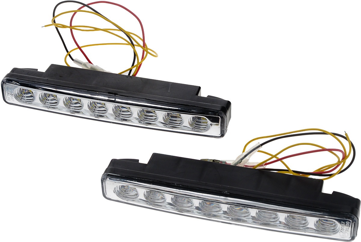 Дневные ходовые огни Nord YADA 12V, цвет: белый. 902633902633 Дневные ходовые огни Nord YADA 12V, цвет: белый. 902633902633Дневные ходовые огни Nord YADA предназначены для создания хорошей видимости автомобиля на дороге с целью достижения высокого уровня безопасности движения. Особенности: - Супер яркий светодиод потребляет намного меньше энергии, чем обычная лампа, сохраняя оптимальную светоотдачу. - Привлекательный дизайн и регулируемый кронштейн, который подходит к различным моделям автомобилей. - Водонепроницаемый отражатель для любых дорожных и погодных условий.Мощность: 5 Вт . Напряжение: 12 В. Температура свечения: 5000 К (холодный белый свет). Комплектация: 2 шт.