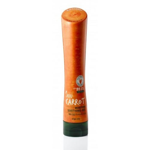 Kwailnara Увлажняющий успокаивающий гель для тела с экстрактом моркови, Moisture Soothing Gel, 250 мл8803348027652 Kwailnara Увлажняющий успокаивающий гель для тела с экстрактом моркови, Moisture Soothing Gel, 250 мл8803348027652Гель содержит экстракт моркови с острова Чеджу в Южной Корее. Экстракт моркови богат бета-каротином и витамином С, которые выравнивают тон кожи и борются с первыми возрастными изменениями, повышая эластичность и упругость кожи. Средство имеет легкую приятную консистенцию и быстро впитывается, не оставляя ощущения липкости на коже. Гель обладает антибактериальным свойством и подойдет для того, чтобы успокоить и увлажнить кожу лица и тела, подвергшуюся воздействию негативных природных факторов: резкий ветер, длительное воздействие прямых солнечных лучей. Не содержит: парабены, красители, силиконы, минеральное масло, сульфаты, бензофенон