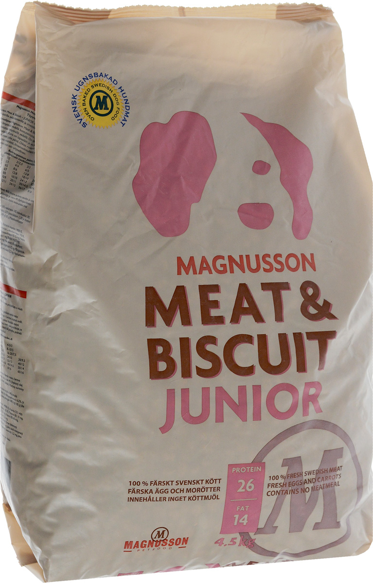 Корм сухой Magnusson Junior для щенков, беременных и кормящих сук, 4,5 кг7350033852422 Корм сухой Magnusson Junior для щенков, беременных и кормящих сук, 4,5 кг7350033852422Здоровье собаки формируется в первый год жизни и самое важное в этот период - правильное кормление.Корма массового производства обрабатывают маслом для восстановления потерянных в процессе производства животных жиров. Чтобы масло не портилось добавляется консервант, чтобы консервант не горчил, а корм привлекательно пах - усилители вкуса и запаха. Иногда добавляются ферменты, помогающие переварить корм с добавками.Запекание сохраняет животные жиры, поэтому корм Magnusson Junior не обрабатывается маслом, не содержит консервант и другие химические добавки.Источником животного белка является филейная часть говядины (46% свежего мяса) без добавления мясной, рыбной, куриной муки или субпродуктов. Свежие яйца в сочетании с говядиной обеспечивают лучшее качество белка. Свежая морковь, также входящая в состав корма, является источником витамина А, регулирует углеводный обмен и оказывает положительное воздействие на работу пищеварительной системы вашей собаки.Источником углеводов является пшеница грубого помола, выращенная без применения удобрений и пестицидов. Пшеница является растительным продуктом с высокой усвояемостью, обеспечивает энергетические нужды организма, а также помогает синтезу аминокислот и ДНК - носителя генетической информации.Собаки нуждаются в витаминах и микроэлементах в небольших количествах, по сравнению с другими питательными веществами. Тем не менее, они жизненно необходимы. Для правильного формирования скелета, здоровых и крепких костей щенку нужны кальций и витамин D, а беременным и кормящим сукам - кальций и фосфор. Дневная норма витаминов и микроэлементов в достаточном количестве для здорового роста и развития вашей собаки уже содержатся в данном корме.Для щенков в возрасте от 3 недель корм необходимо давать в виде каши. Используйте блендер или просто залейте корм чистой водой и через несколько минут размешайте ложкой до состояния каши.Щенкам от 7-8 недель и взрослым собакам корм можно давать как в сухом, так и размоченном виде. Не стоит заливать корм бульоном или молоком, лучше всего использовать теплую воду так, чтобы она покрывала корм.Количество корма может варьироваться в зависимости от породы, темперамента, физической нагрузки, климата и других факторов.Вода является самым важным питательным веществом. Взрослая собака нуждается в 2-3 частях воды на одну часть сухого корма.Товар сертифицирован.