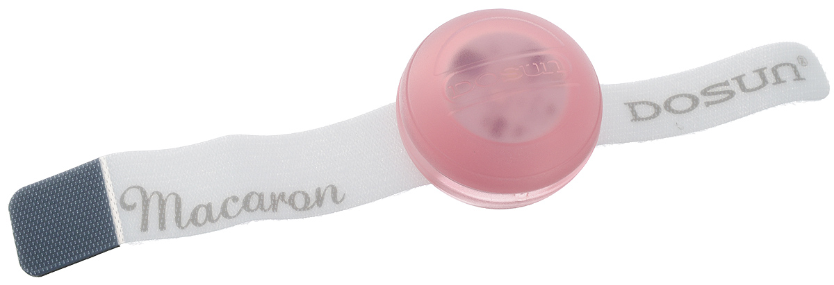 Велосипедный фонарь безопасности Dosun Macaron RDE80, цвет: розовыйRDe80/5028 Велосипедный фонарь безопасности Dosun Macaron RDE80, цвет: розовыйRDe80/5028Велосипедный фонарь безопасности Dosun Macaron RDE80 предназначен для оповещения водителей о движущемся транспортном средстве. Корпус фонаря выполнен из материала TPU (термопластичный полиуретан) в виде пирожного макарун. Фонарь очень компактный и может крепиться на одежду, рюкзак или велосипед. Его также можно использовать и для других целей, например, прикрепить к шлему для безопасного катания на скейте или роликах, к собачьему ошейнику для безопасных прогулок, на запястье во время бега или ключи. Удобное крепление-липучка позволяет быстро устанавливать фонарь и также быстро снимать при необходимости. Изделие имеет 5 режимов свечения. Работает от 2 батареек типа CR2032 (входят в комплект).