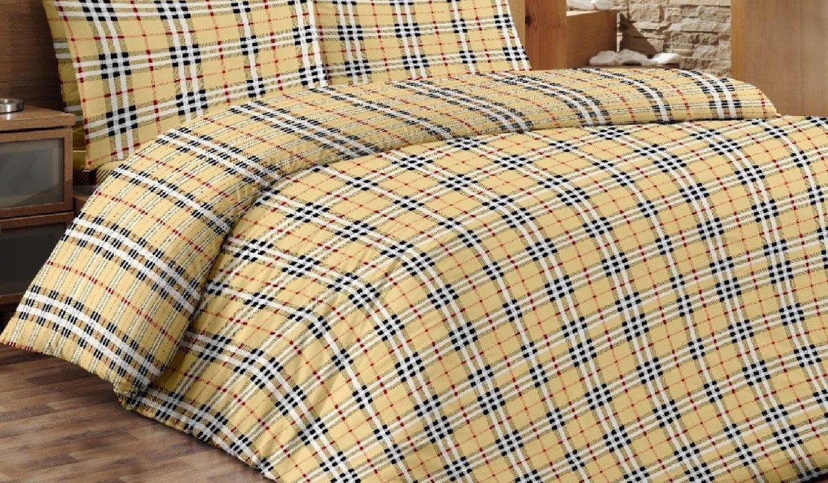Комплект белья Liya Home Collection Англия, 2-спальный, наволочки 70x70, цвет: светло-бежевый0000120001322 Комплект белья Liya Home Collection Англия, 2-спальный, наволочки 70x70, цвет: светло-бежевый0000120001322Комплект белья Liya Home Collection Англия состоит из пододеяльника, простыни и двух наволочек. Изделия выполнены из хлопка (70%) и полиэстера (30%). Хлопок является классическим примером гигроскопичности, гигиеничности, натуральности и простоты. Сочетание его с полиэстером лишает ткань присущих хлопку недостатков. Изделия из хлопка с полиэстером не выгорают, не растягиваются, дольше используются. Постельное белье из хлопка с полиэстером имеет двукратную продолжительность эксплуатации, по сравнению с чистым хлопком, оно не мнется и сохнет очень быстро.