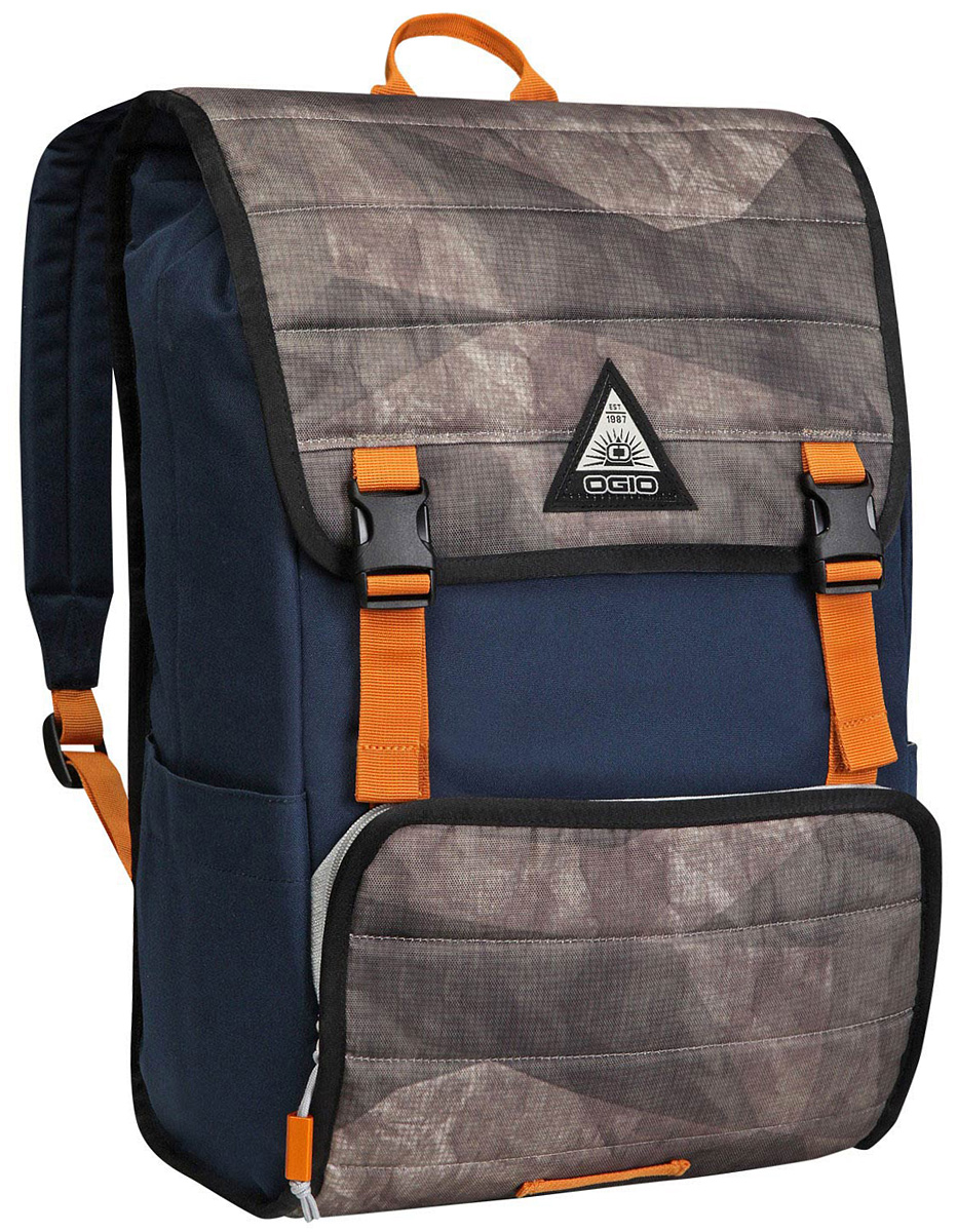 Рюкзак городской OGIO Ruck 20 Pack, цвет: синий, милитари, 21 л111090-418 Рюкзак городской OGIO Ruck 20 Pack, цвет: синий, милитари, 21 л111090-418OGIO – высокотехнологичный продукт от американского производителя. Вместимые сумки для путешествий, работы и отдыха, специальная коллекция городских сумок для женщин, жесткие боксы под мелкий инвентарь и многое другое. Компактный городской рюкзак с продуманным внутренним пространством и городским функционалом: отдельный отсек для 17-дюймового ноутбука, карман на молнии для планшета и внешний отсек для небольших гаджетов.