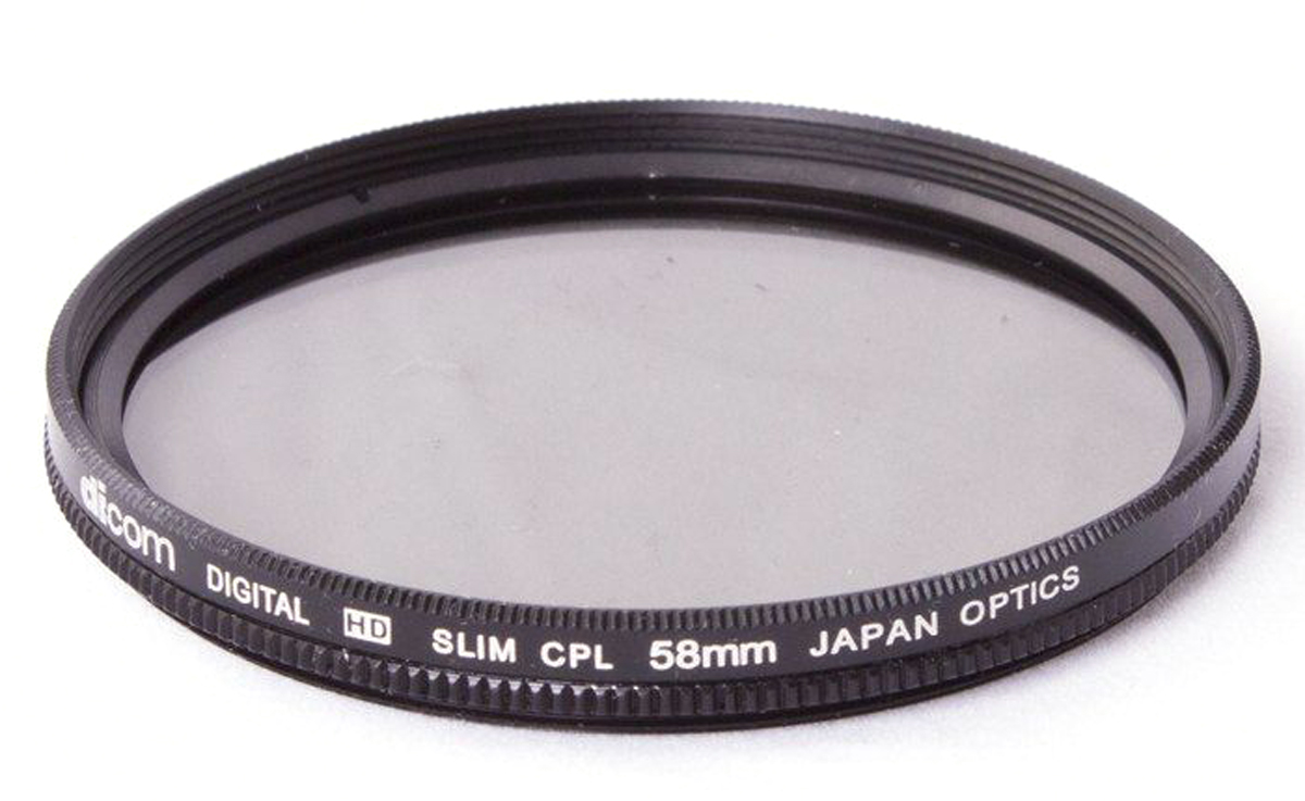Dicom D-CPLS58 CPL Slim тонкооправный фильтр (58 мм)D-CPLS58 Dicom D-CPLS58 CPL Slim тонкооправный фильтр (58 мм)D-CPLS58Фильтр Dicom D-CPLS58 CPL Slim в металлической ультратонкой оправе толщиной 5,45 мм. Удаляет нежелательные блики и отражения от неметаллических поверхностей (стекло, вода). Повышает насыщенность цвета, позволяя создавать глубокие, объемные кадры. Двухкомпонентная конструкция.