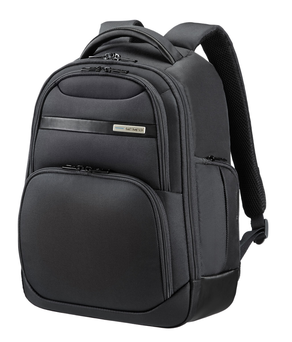 Рюкзак для ноутбука Samsonite Guardit, цвет: черный, 15 л, 31,5 х 17,5 х 42 см39V*09007 Рюкзак для ноутбука Samsonite Guardit, цвет: черный, 15 л, 31,5 х 17,5 х 42 см39V*09007Рюкзак для ноутбука Samsonite Guardit до 14 изготовлен из полиэстера. Коллекция Guardit является идеальным решением для пользователей ноутбуков,объединяет в себе базовую функциональность с отличным внешним видом. Особенности коллекции: передний карман с внутренней организацией,умный карман, верхняя ручка с прокладкой из неопрена.Размер рюкзака: 31,5 х 17,5 х 42 смОбъем рюкзака: 15 л.