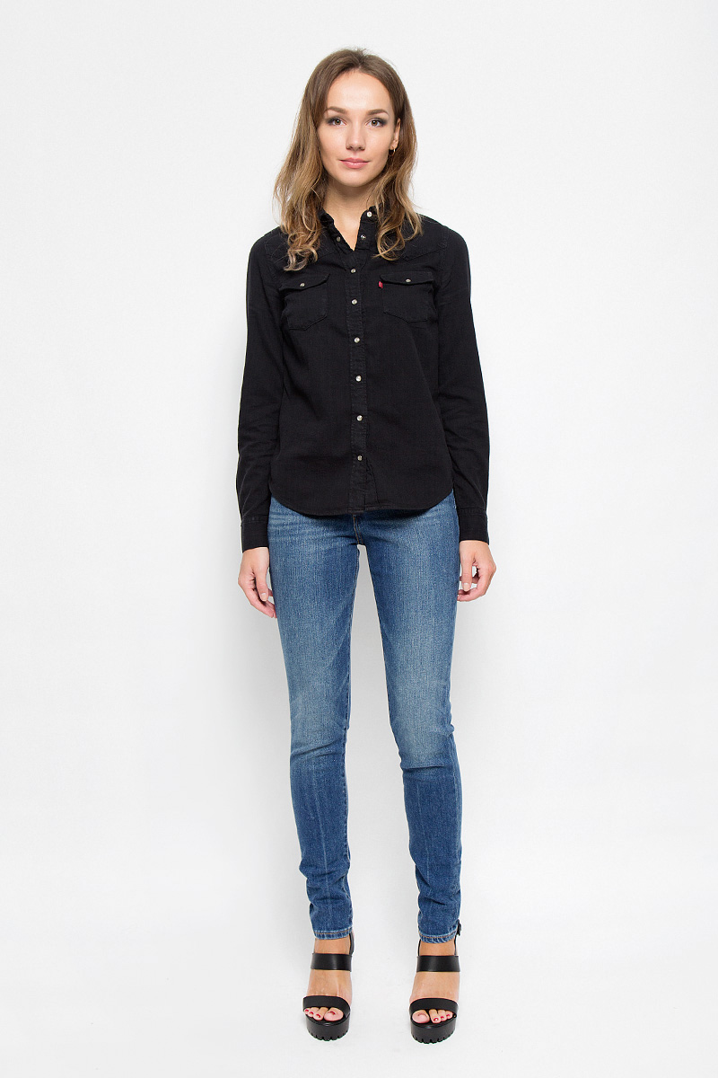 Джинсы женские Levis® 721, цвет: синий. 1888200460. Размер 29-34 (44-34)1888200460 Джинсы женские Levis® 721, цвет: синий. 1888200460. Размер 29-34 (44-34)1888200460Женские джинсы Levis® 721 изготовлены из хлопка с добавлением эластана. Материал тактильно приятный, не стесняет движений и позволяет коже дышать, обеспечивая комфорт при носке.Джинсы-скинни с высокой посадкой застегиваются на металлическую пуговицу и имеют ширинку на застежке-молнии. На поясе предусмотрены шлевки для ремня. Спереди расположены два втачных кармана и один маленький накладной, сзади - два накладных кармана. Модель оформлена эффектом потертости и перманентными складками.Высокое качество кроя и пошива, актуальный дизайн и расцветка придают изделию неповторимый стиль и индивидуальность. Джинсы займут достойное место в вашем гардеробе!