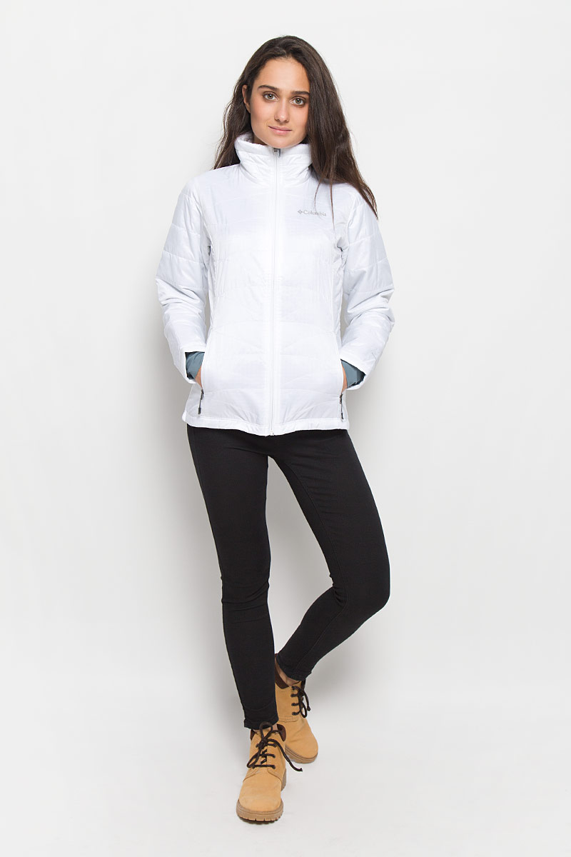 Куртка женская Columbia Mighty Lite Iii Jacket, цвет: белый. 1476761-100. Размер L (48)1476761-100 Куртка женская Columbia Mighty Lite Iii Jacket, цвет: белый. 1476761-100. Размер L (48)1476761-100Утепленная куртка Columbia Mighty Lite Iii Jacket - прекрасный вариант для активного отдыха и путешествий. Куртка обеспечит комфорт во время коротких прогулок по городу и походов, которые подразумевают длительное нахождение на улице. Уникальная технология терморегуляции Omni-Heat Reflective позволяет отражать, а также сохранять собственное тепло человека, отводя лишнее тепло и влагу. Модель выполнена из 100% полиэстера, обработанного водоотталкивающей пропиткой, застегивается на застежку-молнию. Эластичные манжеты станут дополнительной защитой от ветра и холода. Для хранения небольших предметов предусмотрены два боковых и внутренний карманы на молнии. Идеальный вариант для создания комфортного и стильного образа.