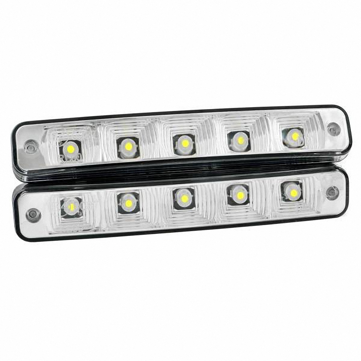 Дневные ходовые огни Skyway, 5 диодов, 2W, 2 штSHDX-D019 Дневные ходовые огни Skyway, 5 диодов, 2W, 2 штSHDX-D019Система дневных ходовых огней высочайшего класса и уровня безопасности, оснащённая светодиодными модулями нового поколения, обладает универсальным дизайном, улучшает внешний вид автомобиля и повышает безопасность вождения в дневное время суток. Особенности: Широкий угол рассеивания. Долгий срок службы. Повышенная яркость. Низкое потребление электроэнергии: 0,5 А при 12 В (2x3 Вт). Питание от сети 12 В. Мощность: 2 Вт.Высокая устойчивость к вибрации.