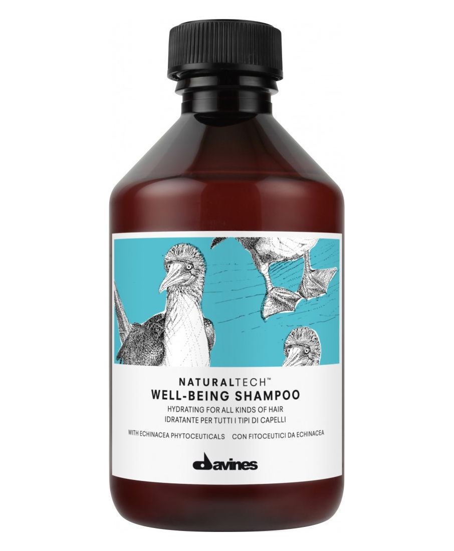 Davines Увлажняющий шампунь для всех типов волос New Natural Tech Well-Being Shampoo, 250 мл71170 Davines Увлажняющий шампунь для всех типов волос New Natural Tech Well-Being Shampoo, 250 мл71170Шампунь для здоровья волос эффективно увлажняет кожу головы и подходит для всех типов волос.Фитоактив эхинацеи, входящий в состав шампуня, содержит кальций, калий, селен и цинк. Эхинацея является мощнейшим антиоксидантом, обладает ярко выраженным противовоспалительным действием и эффективно стимулирует иммунитет. Эфирные масла сандалового дерева, гвоздики и мускатного ореха успокаивают и питают кожу головы. рH 5,5.