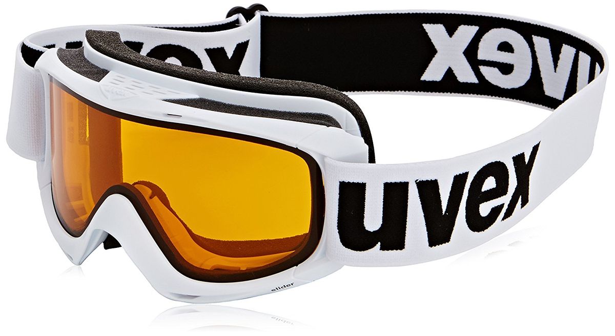 Очки горнолыжные Uvex Slider, цвет: белый0024-1129 Очки горнолыжные Uvex Slider, цвет: белый0024-1129Легкая маска для детей и подростков. Двойная цилиндрическая линза с покрытием anti-fog дает четкую картинку и отличный обзор. Система вентиляции и мягкий пенный материал обеспечат дополнительный комфорт.Погодные условия Облачность, туман, искусственное освещениеЗащита от УФ 100%Поляризация НетВентиляция ДаПокрытие анти-фог ДаСовместимость со шлемом ДаСменная линза НетМатериал линзы ПоликарбонатМатериал оправы ПолиуретанКонструкция линзы ДвойнаяФорма линзы Цилиндрическая