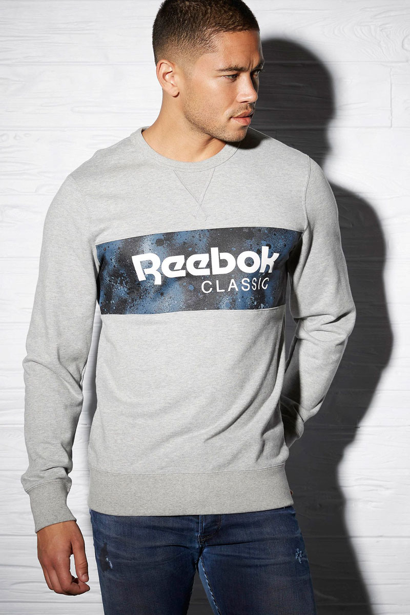 Свитшот мужской Reebok F Spray Camo Archiv, цвет: серый. AY0830. Размер XXL (60/62)AY0830 Свитшот мужской Reebok F Spray Camo Archiv, цвет: серый. AY0830. Размер XXL (60/62)AY0830Мужской свитшот Reebok F Spray Camo Archiv выполнен из высококачественного материала. Эта модель создана специально для вас. Идеальный вариант как для тренировки, так и для обычной прогулки. Облегающий крой выгодно подчеркивает фигуру.