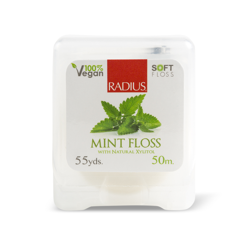 Radius Зубная нить со вкусом мяты, 50 мR00186 Radius Зубная нить со вкусом мяты, 50 мR00186Натуральные шелковые зубные нити со вкусом мяты - средство № 1 для борьбы с заболеваниями десен и зубным камнем. Чистит там, где не достает ваша зубная щетка. Шелковая нить изготовлена из натурального материала с добавлением мяты. Она очень тонкая. Обладает отличными чистящими свойствами.Уважаемые клиенты! Обращаем ваше внимание на то, что упаковка может иметь несколько видов дизайна. Поставка осуществляется в зависимости от наличия на складе.