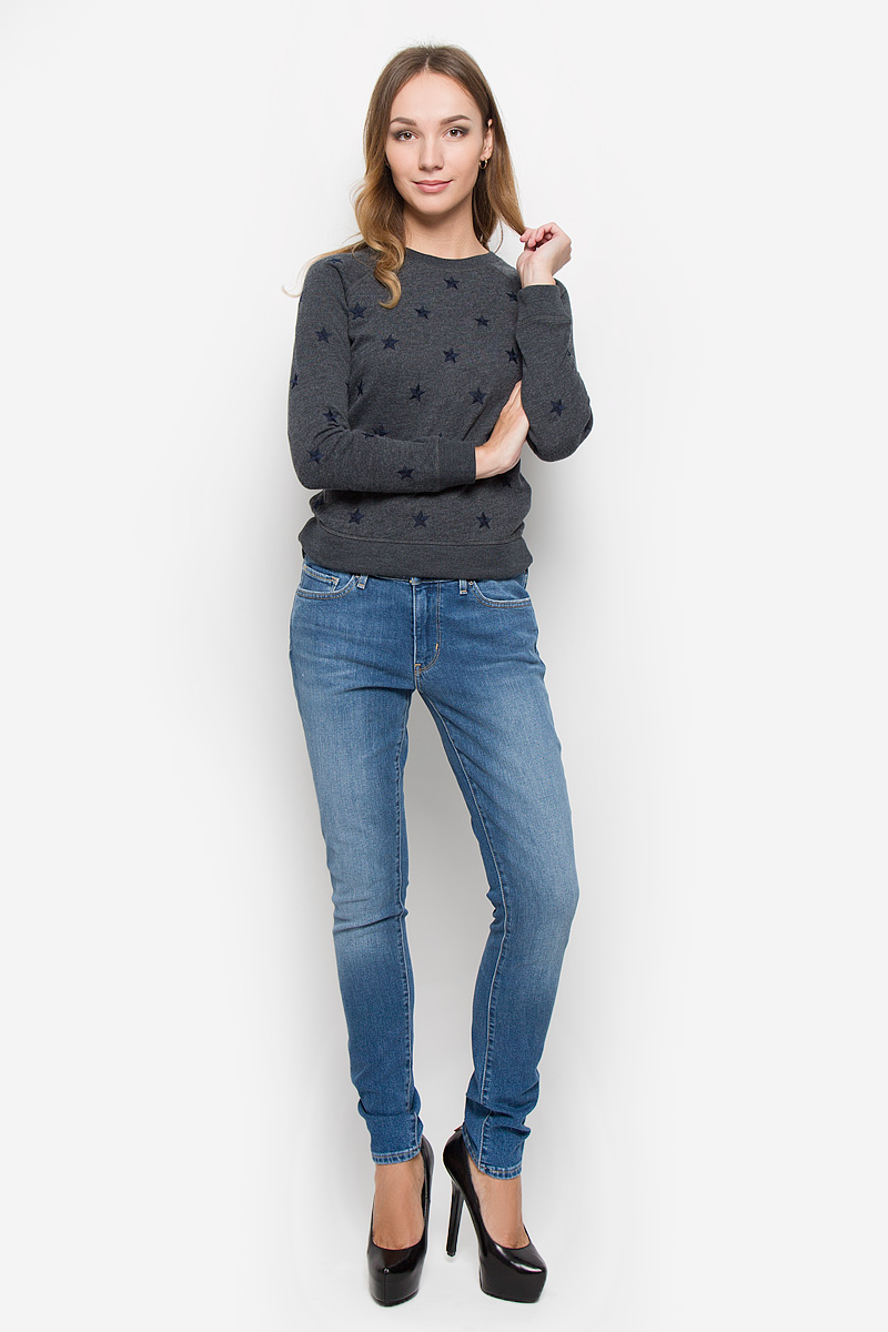 Джинсы женские Levis® 711, цвет: голубой. 1888101350. Размер 28-34 (42/44-34)1888101350 Джинсы женские Levis® 711, цвет: голубой. 1888101350. Размер 28-34 (42/44-34)1888101350Женские джинсы Levis® 711 выполнены из хлопка с добавлением эластана. Джинсы-скинни застегиваются спереди на молнию и пуговицу. На поясе предусмотрены шлевки для ремня. Модель имеет классический пятикарманный крой: спереди - два втачных кармана и один маленький накладной, а сзади - два накладных кармана. Джинсы оформлены эффектом потертости.