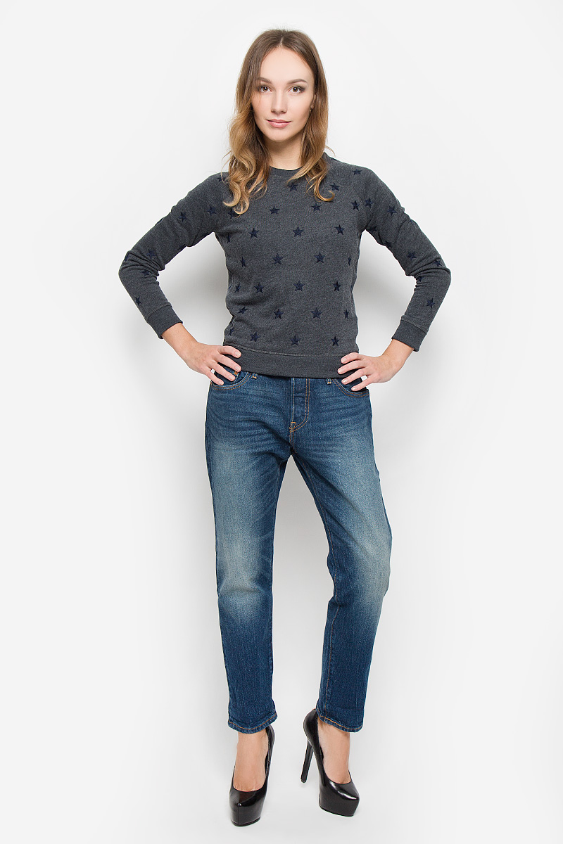 Джинсы женские Levis® 501 CT, цвет: синий. 1780400580. Размер 27-32 (42-32)1780400580 Джинсы женские Levis® 501 CT, цвет: синий. 1780400580. Размер 27-32 (42-32)1780400580Женские джинсы Levis® 501 CT выполнены из плотного денима. Джинсы в стиле boyfriend застегиваются спереди на пуговицы. На поясе предусмотрены шлевки для ремня. Модель имеет классический пятикарманный крой: спереди - два втачных кармана и один маленький накладной, а сзади - два накладных кармана. Джинсы оформлены эффектом искусственно-состаренной ткани. Рекомендуется носить подкатанными.