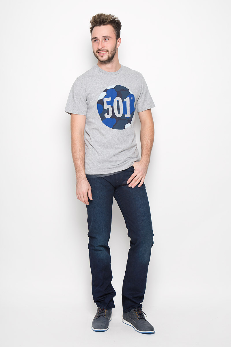 Футболка мужская Levis®, цвет: серый меланж. 2657200020. Размер XXL (52)2657200020 Футболка мужская Levis®, цвет: серый меланж. 2657200020. Размер XXL (52)2657200020Стильная мужская футболка Levis® выполнена из натурального хлопка. Материал очень мягкий и приятный на ощупь, обладает высокой воздухопроницаемостью и гигроскопичностью, позволяет коже дышать.Модель прямого кроя с круглым вырезом горловины и короткими рукавами оформлена стильным принтом.