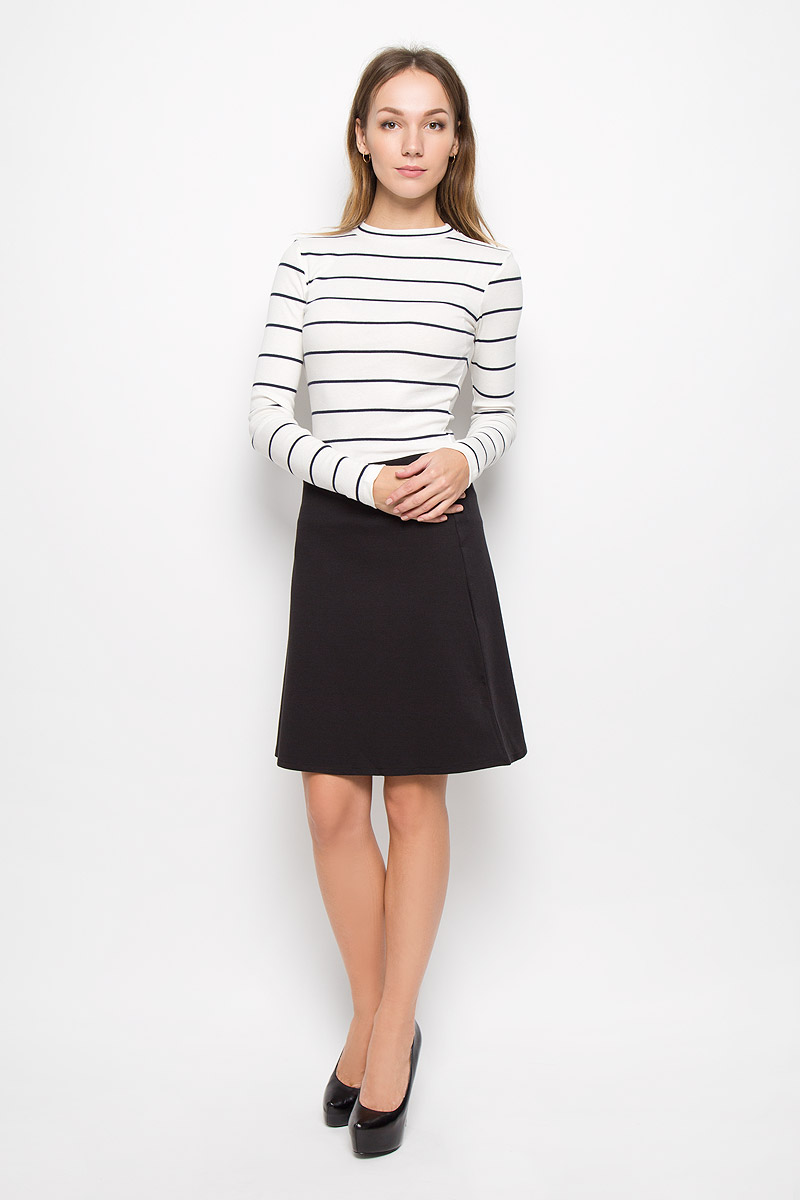 Лонгслив женский Tom Tailor Denim, цвет: молочный. 1035731.62.71_8005. Размер XS (42)1035731.62.71_8005 Лонгслив женский Tom Tailor Denim, цвет: молочный. 1035731.62.71_8005. Размер XS (42)1035731.62.71_8005Женский лонгслив Tom Tailor Denim изготовлен из эластичного хлопка. Модель с круглым вырезом горловины и длинными рукавами имеет приталенный силуэт. Лонгслив оформлен контрастным принтом в полоску. Украшено изделие вышитым логотипом.