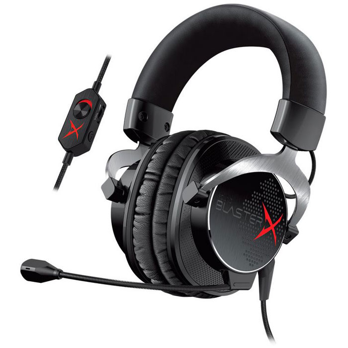 Creative Sound BlasterX H5, Black игровая гарнитура70GH031000003, 70GH031000000 Creative Sound BlasterX H5, Black игровая гарнитура70GH031000003, 70GH031000000Creative Sound BlasterX H5 обладает проверенным эргономичным дизайном, благодаря которому длительные игры обеспечиваются максимальным комфортом и позволяется передать все ощущения даже от самого агрессивного геймплея. Конструкция из прочной стали с алюминиевой отделкой делает гарнитуру Sound BlasterX H5 легкой при использовании и переноске, но в то же время достаточно крепкой, чтобы сохранять свою структурную целостность при повседневном износе.Насладитесь звуками своей игры именно в том виде, который задуман е авторами. Гарнитура оснащена чувствительными динамиками FullSpectrum диаметром 50 мм, которые обеспечивают поразительное звучание.Номинальная мощность 118 дБ/мВт делает данную модель одной из самых громких в своем классе. Ощутите дрожь каждого сокрушительного взрыва и услышьте грохот выстрелов во время игры, словно вживую попав в эпицентр событий.Благодаря высококачественному сочетанию прорезиненного пластика, пенной подкладки с эффектом памяти и стильной искусственной кожи, которые дополняют крепкий металлический каркас, гарнитура может похвастаться исключительным комфортом и эргономикой, чтобы Вы могли сосредоточиться на игре в течение всего дня, даже если носите очки.Идеальное сочетание законов физики и технических новшеств позволили создать гибкое оголовье, выполненное из цельной и усиленной стальной полосы, которое полностью охватывает голову и прижимается с оптимальной силой и достаточной гибкостью для устойчивой посадки на любой голове, чтобы добиться удобства в использовании и при этом не уменьшать стабильность и прочность конструкции.Наклонный дизайн динамиков создает акустическую миникамеру, которая минимизирует резонанс в пределах чашек наушников. Как результат, вам откроется дополнительная чистота звучания на всех частотах и лучшее разделение звуков с более отчетливой и яркой детализацией каждого звука.Съемный шумоподавляющий микрофон отфильтровывает внешние звуки так, что вас будет отчетливо слышно даже в шумной обстановке. Когда вы не играете, просто отсоедините микрофон от гарнитуры и получите пару компактных наушников, готовых к воспроизведению великолепной музыки в дороге.Встроенный пульт позволяет легко и быстро управлять музыкой, громкостью и звонками. В комплект поставки входит также кабель с Y-разветвителем длиной 1,2 метра (который подходит к более старому 3-контактному подключению), где один разъем используется для микрофона, а второй - для аудиовыхода.Доступное для Windows приложение Sound BlasterX Acoustic Engine Lite содержит предустановленные аудио-профили, которые были специально запрограммированы в соответствии с аудио-настройками популярных игр. При активации этих профилей вы полностью погрузитесь в атмосферу игры, в которую играете.