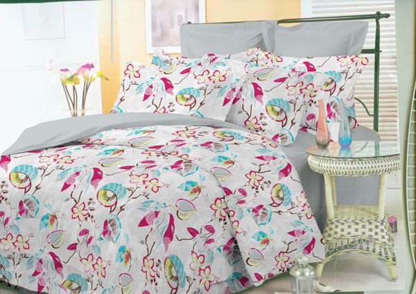 Комплект белья Liya Home Collection Комфорт, 1,5-спальный, наволочки 70x701515150000434 Комплект белья Liya Home Collection Комфорт, 1,5-спальный, наволочки 70x701515150000434Liya Tekstil производитель тканей и готовой продукции для дома.В нашем ассортименте комплекты постельного белья из - поплина ( 100% хлопок пл 115х125 гр/м2 ),- сатина ( 100% хлопок пл 130х140 гр/м2,) ,поликаттон (60%хлопка,40%пэ 115гр/м2), крашение реактив.Мы гарантируем ГОСТовский пошив наших комплектов, эксклюзивная упаковка которая пользуется спросом на рынке.