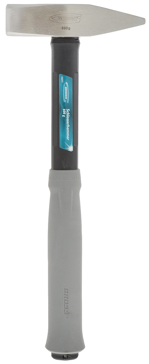 Молоток слесарный Gross, 600 г10277 Молоток слесарный Gross, 600 г10277Молоток слесарный Gross изготовлен из высококачественной стали. Изделиеимеет два разных бойка - один ровный, другой сужающийся и удобнуюфибергласовую обрезиненную ручку. Применяется для гибки металла, вбиваниягвоздей, осадки шпонок. Острой стороной можно забивать маленькие гвозди.Порадуйте себя качественным и удобным инструментом. Сталь бойка: С45. Вес молотка: 600 г. Длина молотка: 32,5 см.
