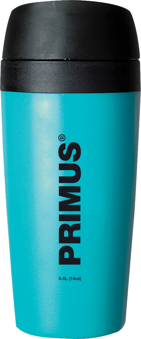 Термокружка Primus Commuter Mug, цвет: синий, 400 мл737905 Термокружка Primus Commuter Mug, цвет: синий, 400 мл737905Термокружка Primus Commuter Mug очень удобна и компактна. Кружка выполнена из прочного пищевого пластика. Изделие имеет двойные стенки, благодаря чему способно сохранять температуругорячих или холодных напитков и отлично подходит автомобилистам, - ее легко установить в стандартный автомобильный накопитель для напитков. Благодаря силиконовым уплотнениям, напитки не проливаются.Кружка открывается и закрывается простым нажатием кнопки, расположенной на крышке.