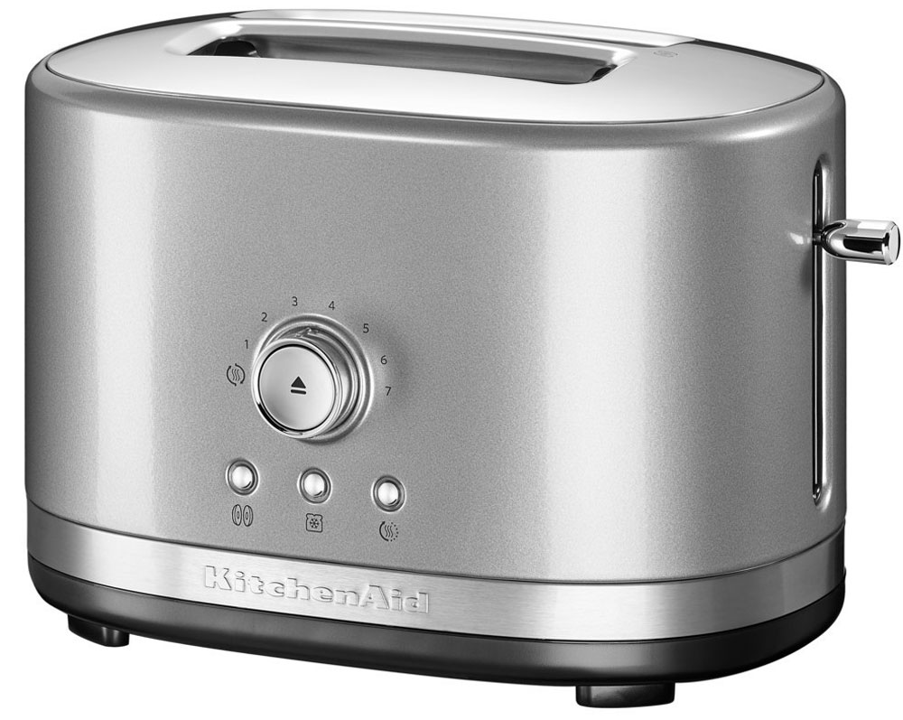 KitchenAid 5KMT2116ECU, Silver тостер5KMT2116ECU KitchenAid 5KMT2116ECU, Silver тостер5KMT2116ECUKitchenAid 5KMT2116ECU - компактный тостер на 2 ломтика, который покорит вас своим стильным дизайном и высокой функциональностью.Эта модель была создана специально для тех, кто не любит громоздкие кухонные гаджеты, ведь она занимает совсем немного места. Тостер оснащен широкими отверстиями для хлеба, поэтому вы сможете готовить тосты из любых сортов хлеба и выпечки: багет, дрожжевой хлеб. Прибор легко настраивается, в нем можно приготовить тосты 7 степеней обжарки: от слегка подсушенных, до хрустящих и зажаристых. Среди дополнительных функции: разогревание выпечки, разморозка и подогрев готовых тостов.Специальная функция Peek and See позволяет приподнять тосты в процессе поджарки и проверить степень их готовности, после чего можно скорректировать настройки тостера.Широкие отверстия для хлебаФункция подогрева позволит сохранить тосты теплыми в течение 3 минутПрочный металлический корпус
