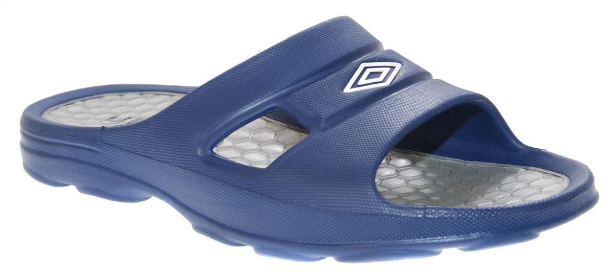 Шлепанцы мужские Umbro Umbro Slide, цвет: темно-синий. 80158U. Размер 13 (46)80158U_темно-синий, белый Шлепанцы мужские Umbro Umbro Slide, цвет: темно-синий. 80158U. Размер 13 (46)80158U_темно-синий, белыйКомфортные мужские шлепанцы Umbro Slide от Umbro идеально подойдут для пляжа или душа. Шлепанцы выполнены из материала ЭВА. Стелька, выполненная из износостойкой термопластичной резины, гарантирует комфорт при движении. Основание подошвы дополнено рифлением.