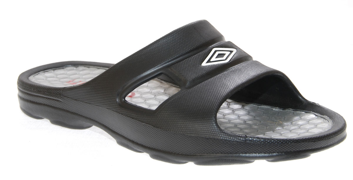 Шлепанцы мужские Umbro Umbro Slide, цвет: черный. 80158U. Размер 13 (46)80158U_черный, белый, красный Шлепанцы мужские Umbro Umbro Slide, цвет: черный. 80158U. Размер 13 (46)80158U_черный, белый, красныйКомфортные мужские шлепанцы Umbro Slide от Umbro идеально подойдут для пляжа или душа. Шлепанцы выполнены из материала ЭВА. Стелька, выполненная из износостойкой термопластичной резины, гарантирует комфорт при движении. Основание подошвы дополнено рифлением.