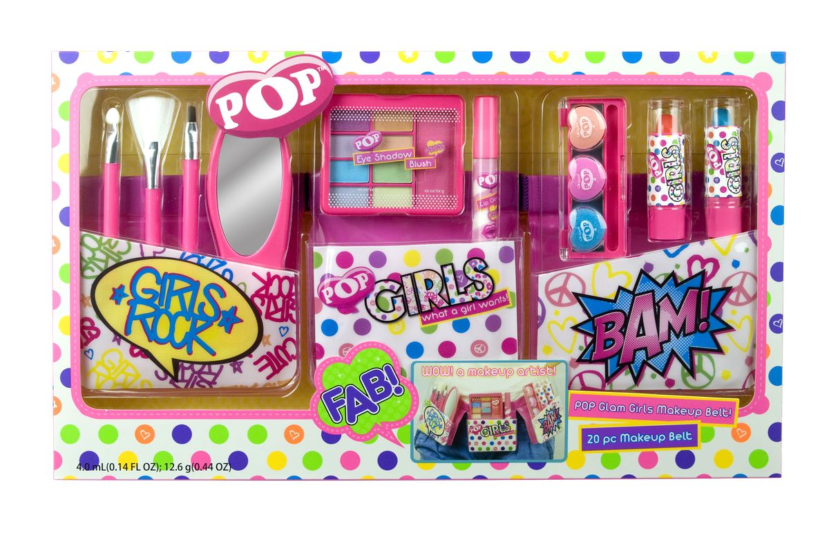 Markwins Игровой набор детской декоративной косметики Pop Girl с поясом визажиста3601051 Markwins Игровой набор детской декоративной косметики Pop Girl с поясом визажиста3601051Набор декоративной косметики Markwins - отличный подарок для девочки! С ним ребенок сможет почувствовать себя настоящим визажистом, создавать яркие стильные образы. В набор входят тени, румяна, блески, помады, кисточки и аппликаторы, а также удобный пояс визажиста, который регулируется по обхвату талии.Детская косметика Markwins создана с соблюдением самых высоких европейских стандартов безопасности. Продукция не содержит парабенов, метилизотиазолинона, пальмового масла. Предназначена для детей от 7 лет. Несмотря на высокое качество продукции и ее общую гипоаллергенность, производитель рекомендует проверить индивидуальную реакцию на косметику перед ее использованием. Просто нанесите на кожу немного косметики и подержите 30-60 минут. Если на коже появится покраснение, следует прекратить использование продукции. Эта аллергическая реакция проявляется очень редко и зависит от индивидуальных особенностей организма.Условия хранения: хранить при температуре от +5 до +25 градусов; не допускать попадания прямых солнечных лучей.
