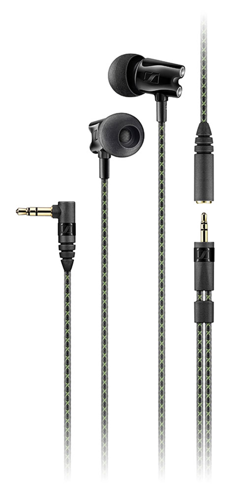Sennheiser IE 800 наушники505484 Sennheiser IE 800 наушники505484Наушники Sennheiser IE 800 создавались с использованием ряда инновационных усовершенствований.В основе конструкции модели — самый маленький в мире динамический преобразователь диаметром всего 7 мм, обеспечивающий качественное звучание даже при высоких уровнях громкости. Миниатюрное устройство способно воспроизводить полный спектр частот, которые может воспринимать человек, что обеспечивает воспроизведение музыкального материала с высокой точностью и кристальной чистотой.В целях реализации потенциала внутриканальных наушников в максимальной степени в них использованы вентилируемые магнитные системы, имеющие вид расположенных в тыльной области преобразователя отверстий. Они способствуют минимизации воздушных завихрений и резонансов внутри акустической системы, вызванных колебаниями мембраны, и уменьшению нелинейных искажений. КНИ наушников составляет менее 0,06%. Тщательно подобранные вентиляционные элементы, выполненные из нержавеющей стали, регулируют изменение объема воздуха и способствуют качественному воспроизведению низких частот.Широкополосные излучатели обеспечивают естественное насыщенное звучание без искажений и с мощными, но не чрезмерными басами. Среднечастотный диапазон воспроизводится также максимально чисто. Благодаря наличию двухкамерных демпферов-поглотителей АЧХ даже в области высоких частот остается сбалансированной и ровной, чем гарантируется детальность и прозрачность звука.С помощью инновационной системы двухкамерных поглотителей устранено негативное влияние эффекта маскировки (неспособности человеческого уха воспринимать тихие звуки на фоне более громких). Система поглощает энергию возникающих резонансов и препятствует появлению нежелательных пиковых сигналов.Корпуса наушников выполнены из прочной керамики, для изготовления ушных адаптеров использован силикон. Комбинация специально отобранных качественных экологически чистых материалов исключает раздражение кожи и возникновение аллергических реакций. Опираясь на результаты эргономических исследований, специалисты разработали овальную форму ушных адаптеров, гарантирующую точную индивидуальную подгонку наушников. Предусмотрены также специальные сеточки, защищающие излучатель от загрязнений.Коэффициент гармоник: 0.06 %