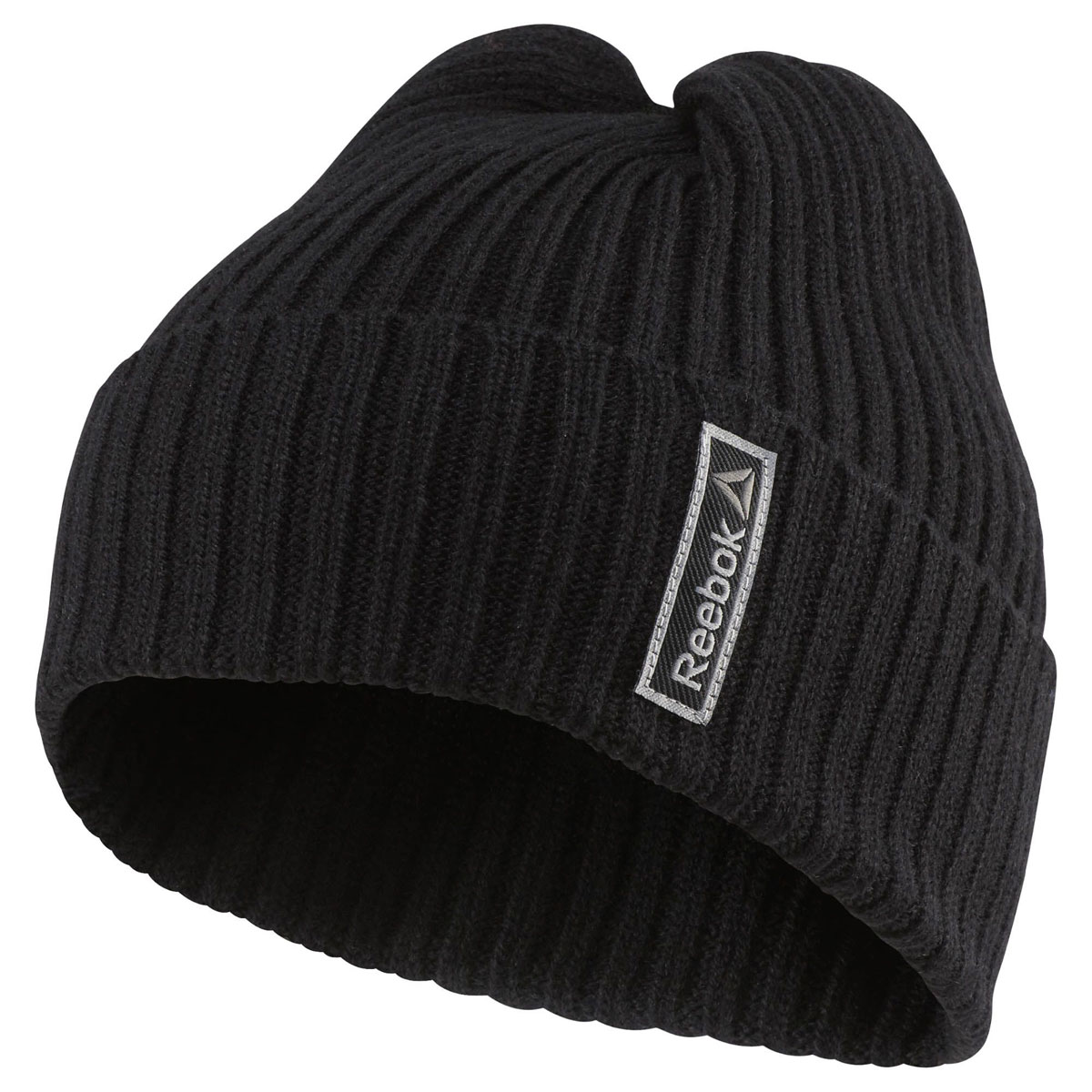 Шапка мужская Reebok Sport Essentials Logo, цвет: черный. AY0408. Размер 58/60AY0408 Шапка мужская Reebok Sport Essentials Logo, цвет: черный. AY0408. Размер 58/60AY0408Шапка Sport Essentials Logo - идеальный вариант для тренировок на свежем воздухе в холодную погоду. Стильные декоративные элементы и логотип Reebok позволят сделать образ интересным, плотная ткань гарантирует тепло, а низ в рубчик оптимальную посадку.