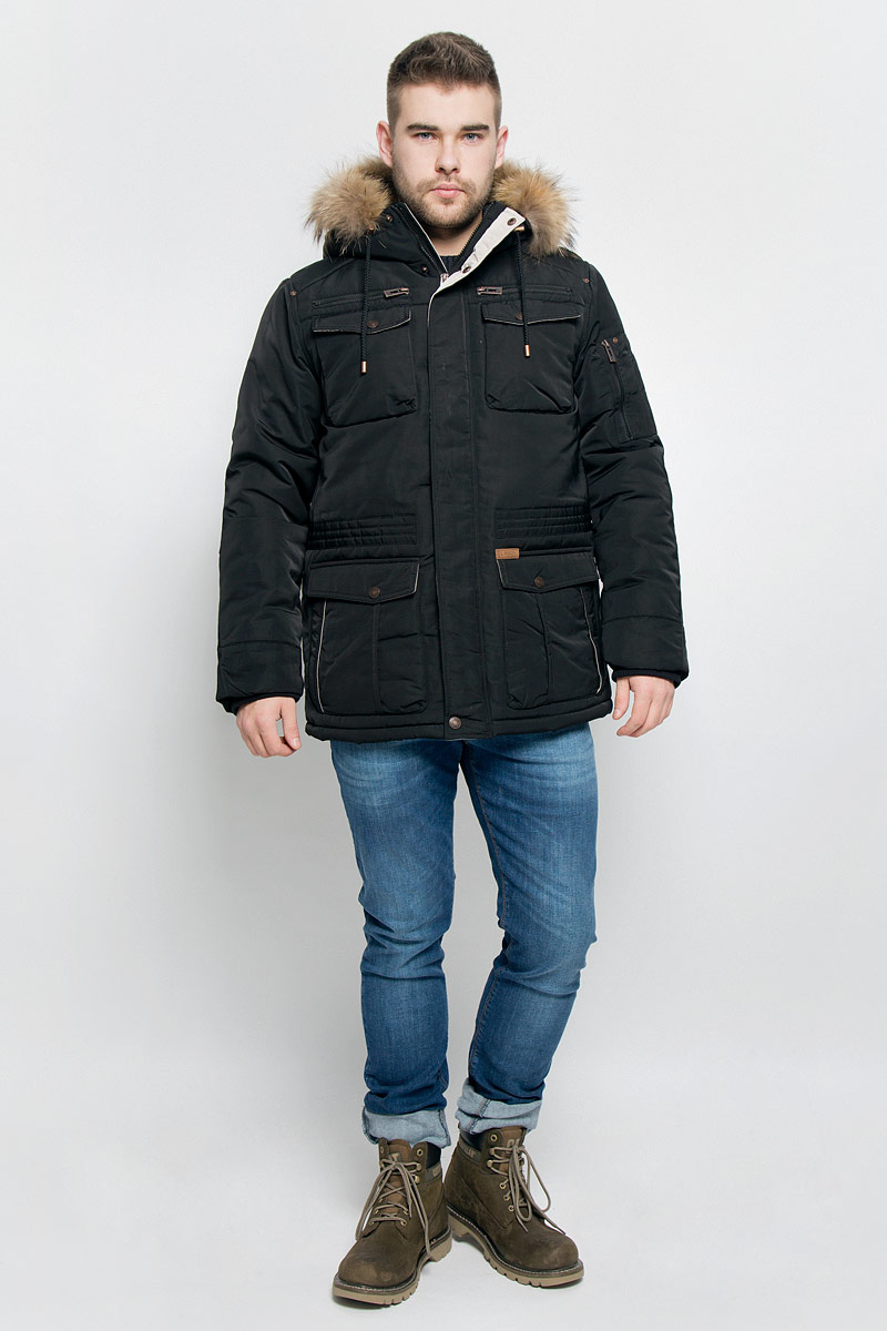Куртка мужская Baon, цвет: черный. B536522. Размер L (50)B536522_BLACK Куртка мужская Baon, цвет: черный. B536522. Размер L (50)B536522_BLACKМужская куртка Baon изготовлена из высококачественного полиэстера. В качестве утеплителя и подкладки используется полиэстер.Куртка с несъемным капюшоном застегивается на застежку-молнию с двумя бегунками и дополнительно имеет ветрозащитную планку на кнопках. Капюшон оснащен шнурками со стопперами и оформлен натуральным мехом, который пристегивается к нему за счет кнопок. Низ рукавов дополнен эластичными манжетами. Объем по линии талии регулируется с помощью эластичного шнурка со стоппером. Спереди имеется шесть накладных карманов с клапанами на кнопках и два прорезных кармана на застежках-молниях, с внутренней стороны - два прорезных кармана на застежках-молниях. На левом рукаве расположен накладной карманна застежке-молнии. Модель оформлена фирменными нашивками.