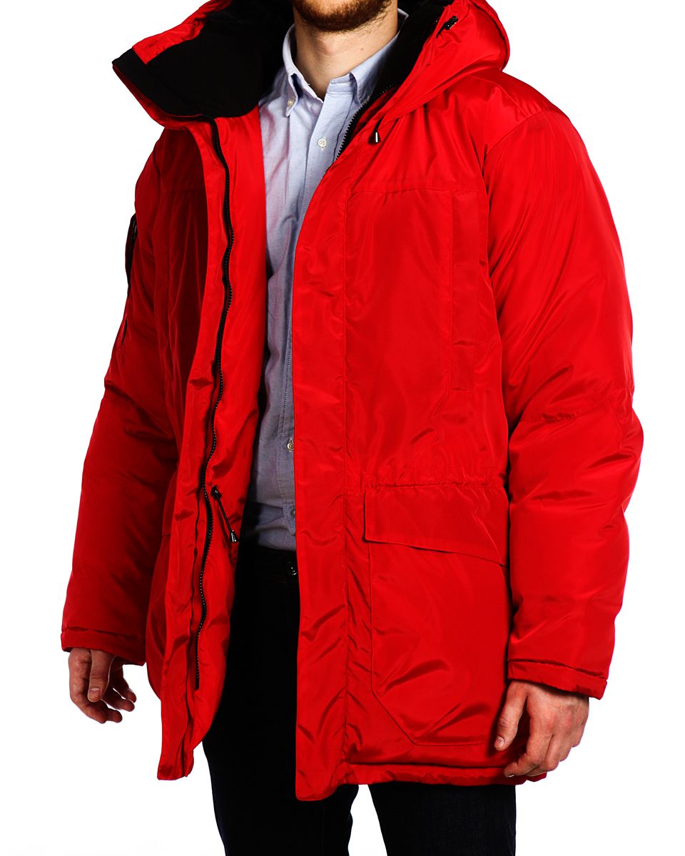 Пуховик мужской Xaska, цвет: кpасный. 12207. Размер 4612207_Urban Red Пуховик мужской Xaska, цвет: кpасный. 12207. Размер 4612207_Urban RedМужской удлиненный пуховик Xaska изготовлен из высококачественного полиэстера. В качестве утеплителя используется гусиный пух и перо. Внутренний воротник выполнен из теплогофлиса.Пуховик с несъемным капюшоном застегивается на застежку-молнию, а также дополнительно имеет двойную ветрозащитную планку на липучках. Капюшон оснащен эластичной резинкой со стопперами и высокой планкой. Рукава с внутренней стороны дополнены эластичными трикотажными манжетами. Спереди расположены четыре втачных кармана на застежках-молниях и два накладных с защитными планками на кнопках, внутри два прорезных кармана на застежках-молниях и один накладной специализированный для телефона. На правом рукаве расположен небольшой втачной карман на застежке-молнии.