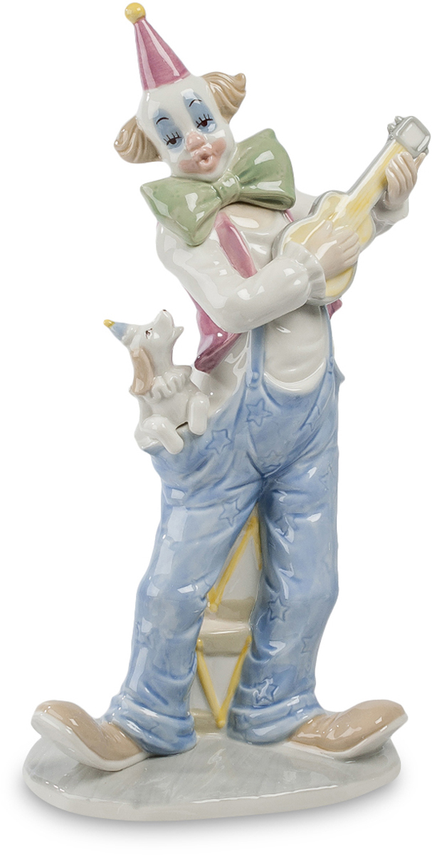 Статуэтка Pavone Клоун. CMS-23/57CMS-23/57 Статуэтка Pavone Клоун. CMS-23/57CMS-23/57Коллекционная статуэтка Клоун выполнена из дорогого фарфора в неброских тонах. Аккуратно расписана акварелью. Фигурка украсит любое место в помещении. Клоун выступает на арене цирка. Характерный клоунский парик, красный колпак на голове, отвисшие брюки на помочах и огромный зеленый бант на шее. Все смотрится забавным и вызывает смех. Но в руках у артиста гитара, тоже смешная, миниатюрная, но играет он на ней вполне профессионально и поет какую-то песенку, которой пытается подпевать его верная партнерша - небольшая собачонка, усевшаяся у него в кармане. Ручная работа станет красивым элементом декора и насытит обстановку дома уютностью и теплом. Близкие либо друзья будут в восхищении от такого трогательного символического подарка.Высота: 30 см.